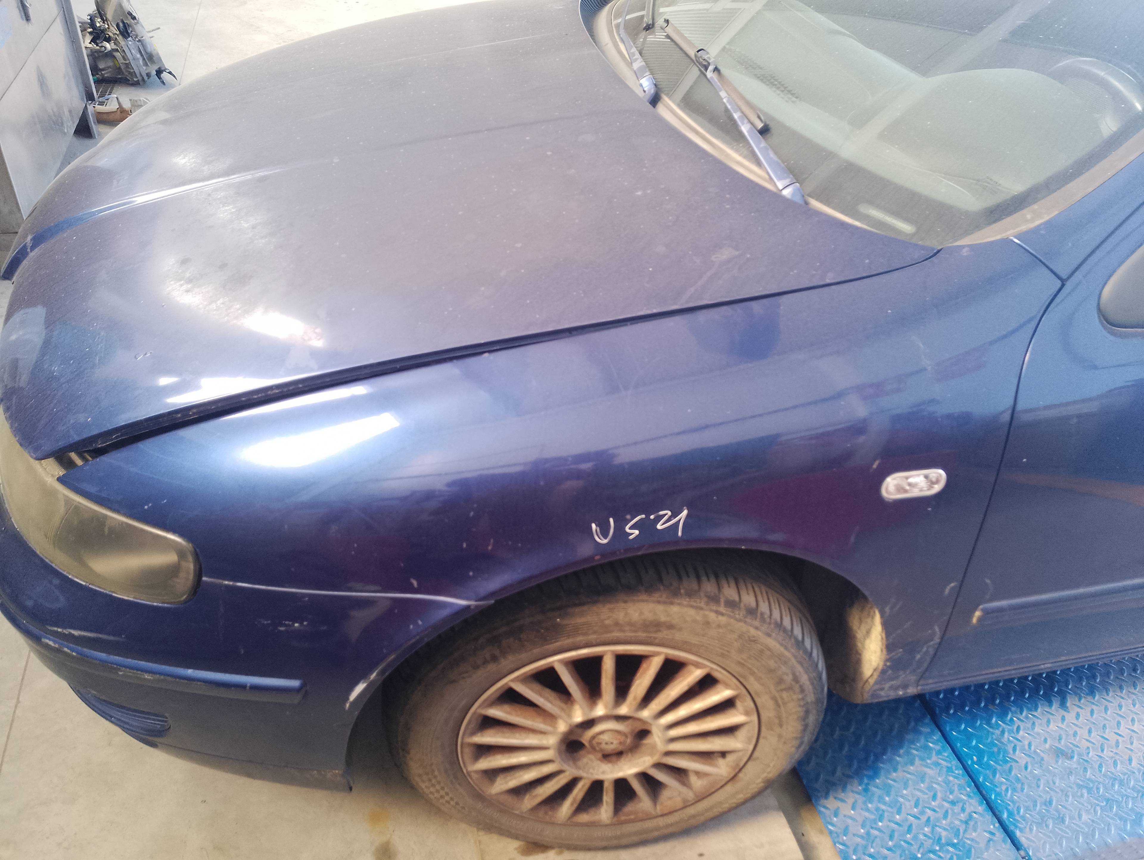 Recambio de aleta delantera izquierda para seat leon (1m1) signo referencia OEM IAM   