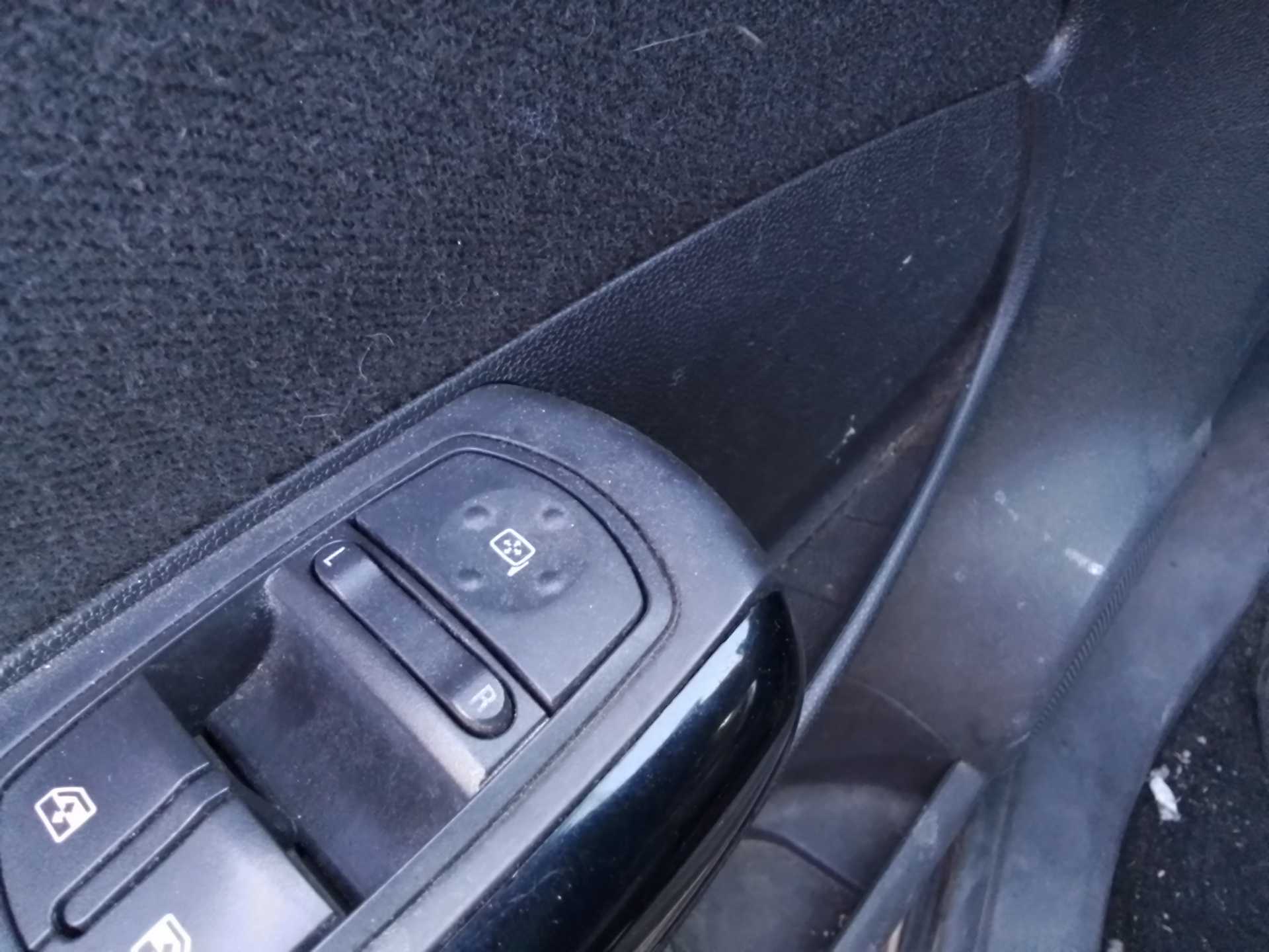 Recambio de mando retrovisor para opel corsa d cosmo referencia OEM IAM   