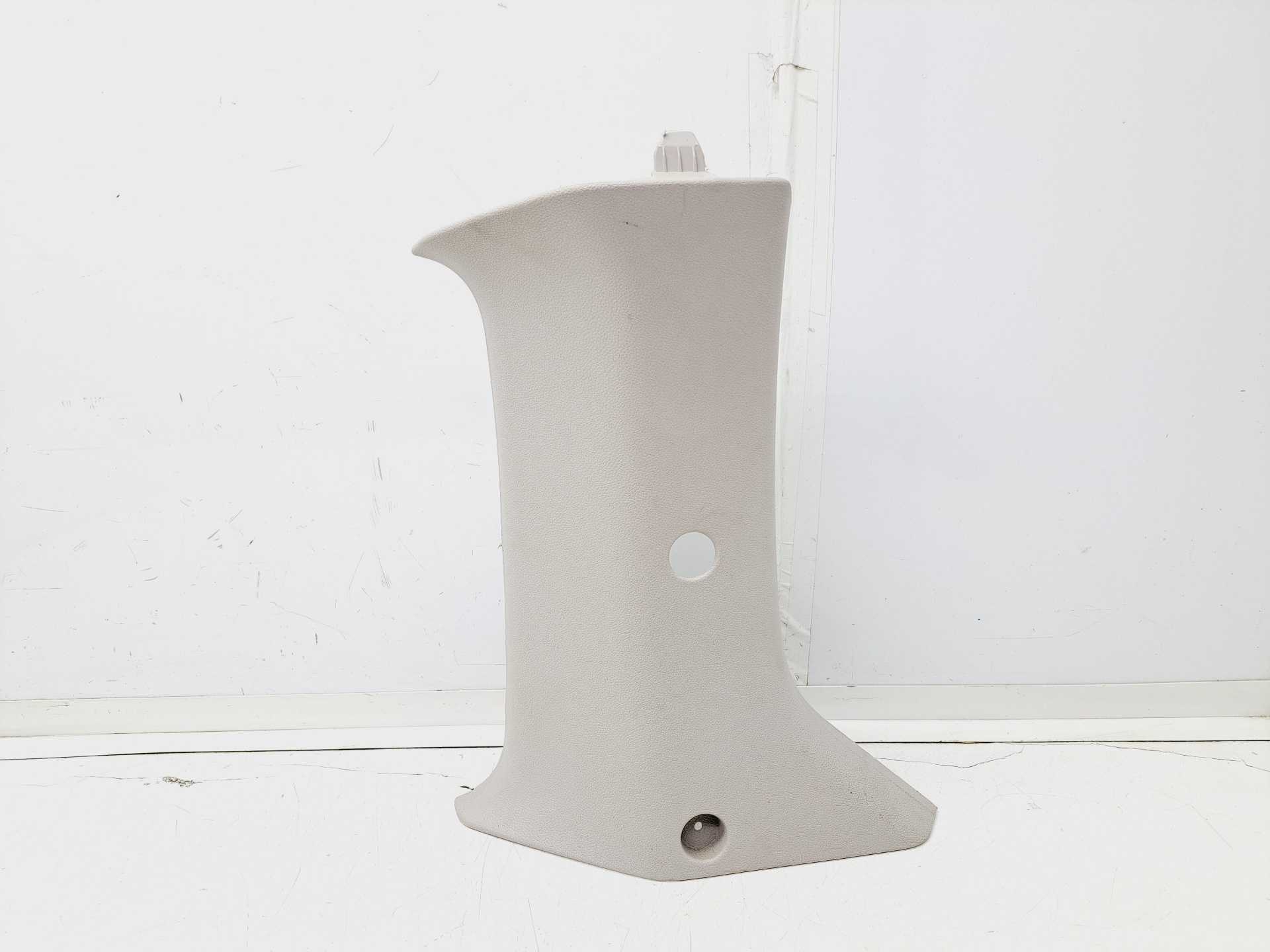 Recambio de moldura interior para citroën berlingo station wagon sx multispace referencia OEM IAM 9681033977  