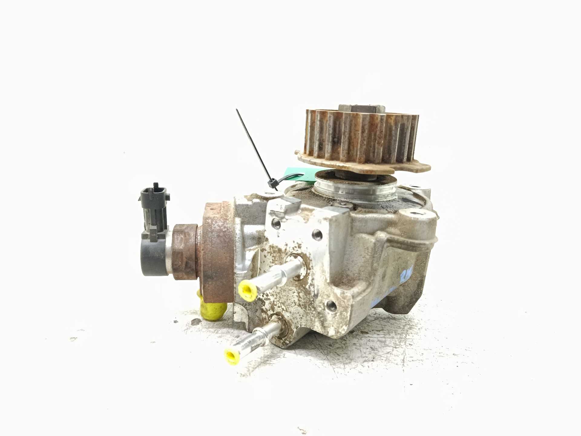 Recambio de bomba inyeccion para opel vivaro furgón l express referencia OEM IAM 9817903080 0445010761 