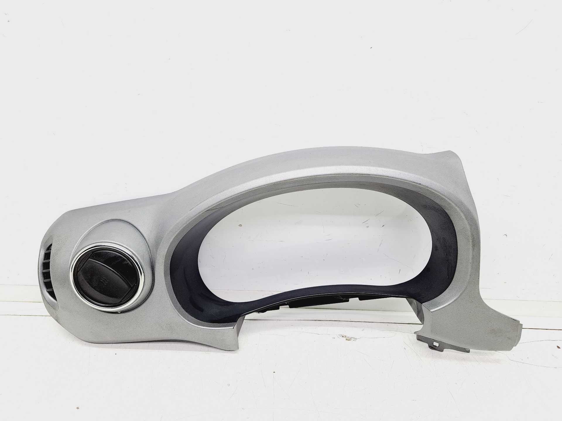 Recambio de moldura cuadro instrumentos para citroën berlingo station wagon sx multispace referencia OEM IAM 9680897477  