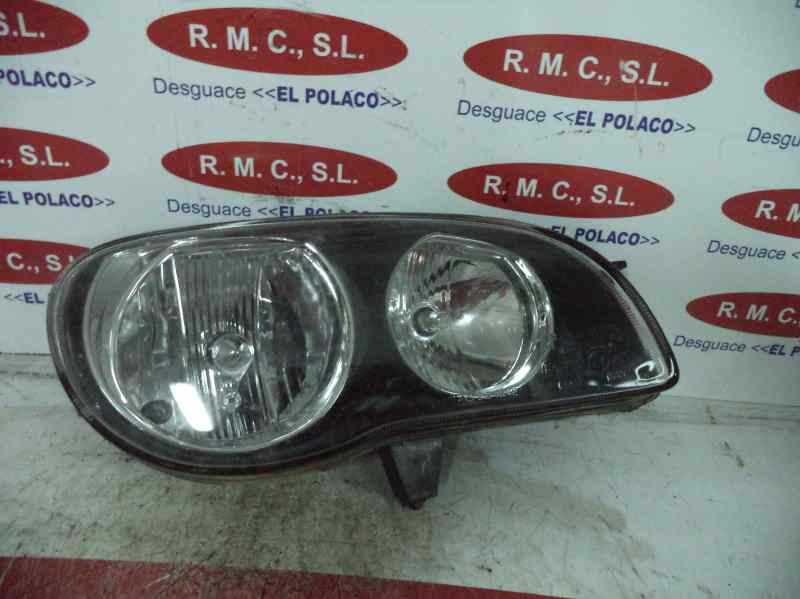 Recambio de faro derecho para toyota corolla (e11) 1.4 16v cat referencia OEM IAM 21211A4R  OFERTA