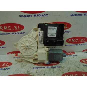Recambio de motor elevalunas trasero izquierdo para audi a3 (8p) 1.9 tdi referencia OEM IAM   