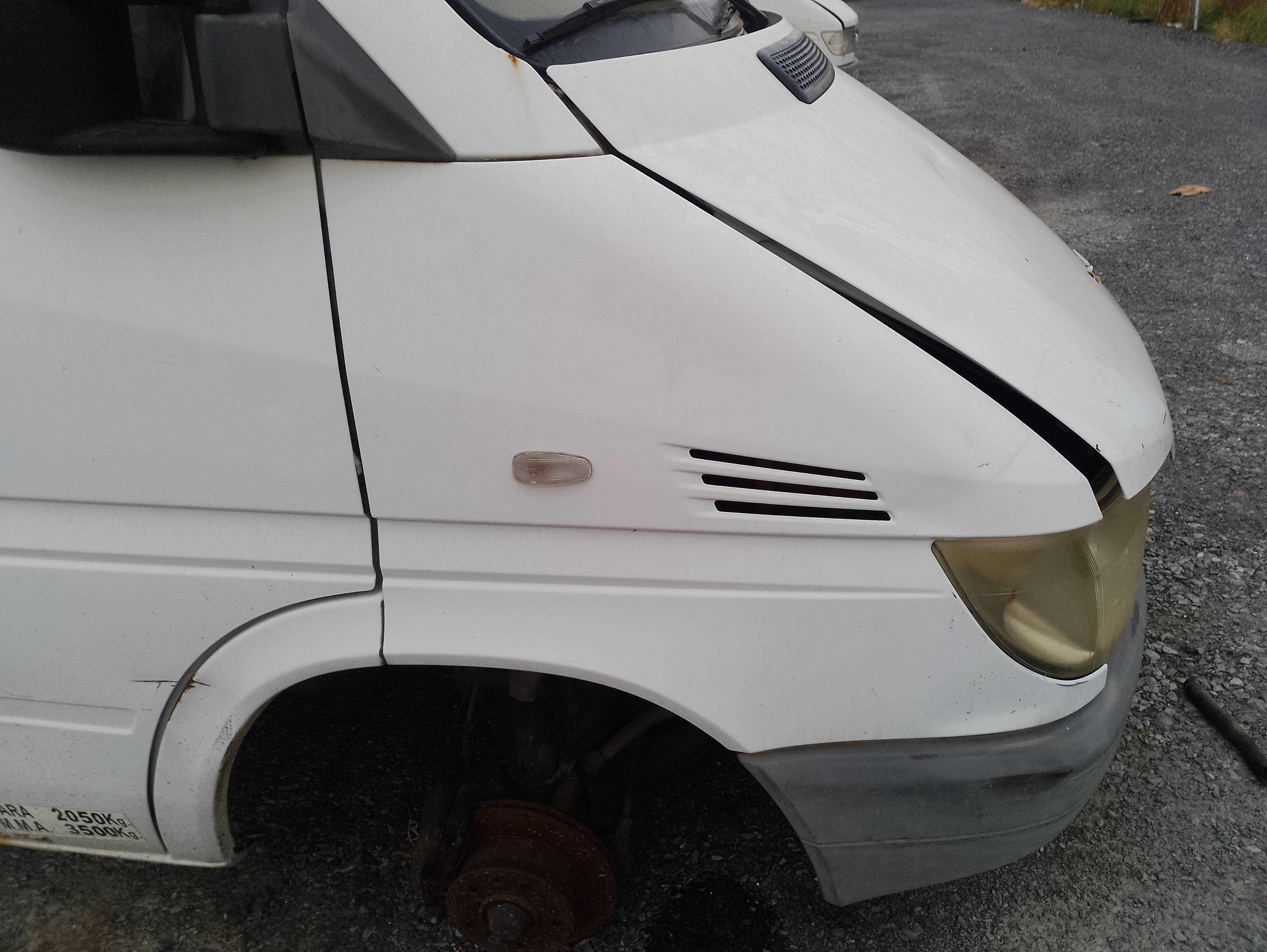 Recambio de aleta delantera derecha para mercedes-benz 313 2.1 cdi ka 303 referencia OEM IAM   