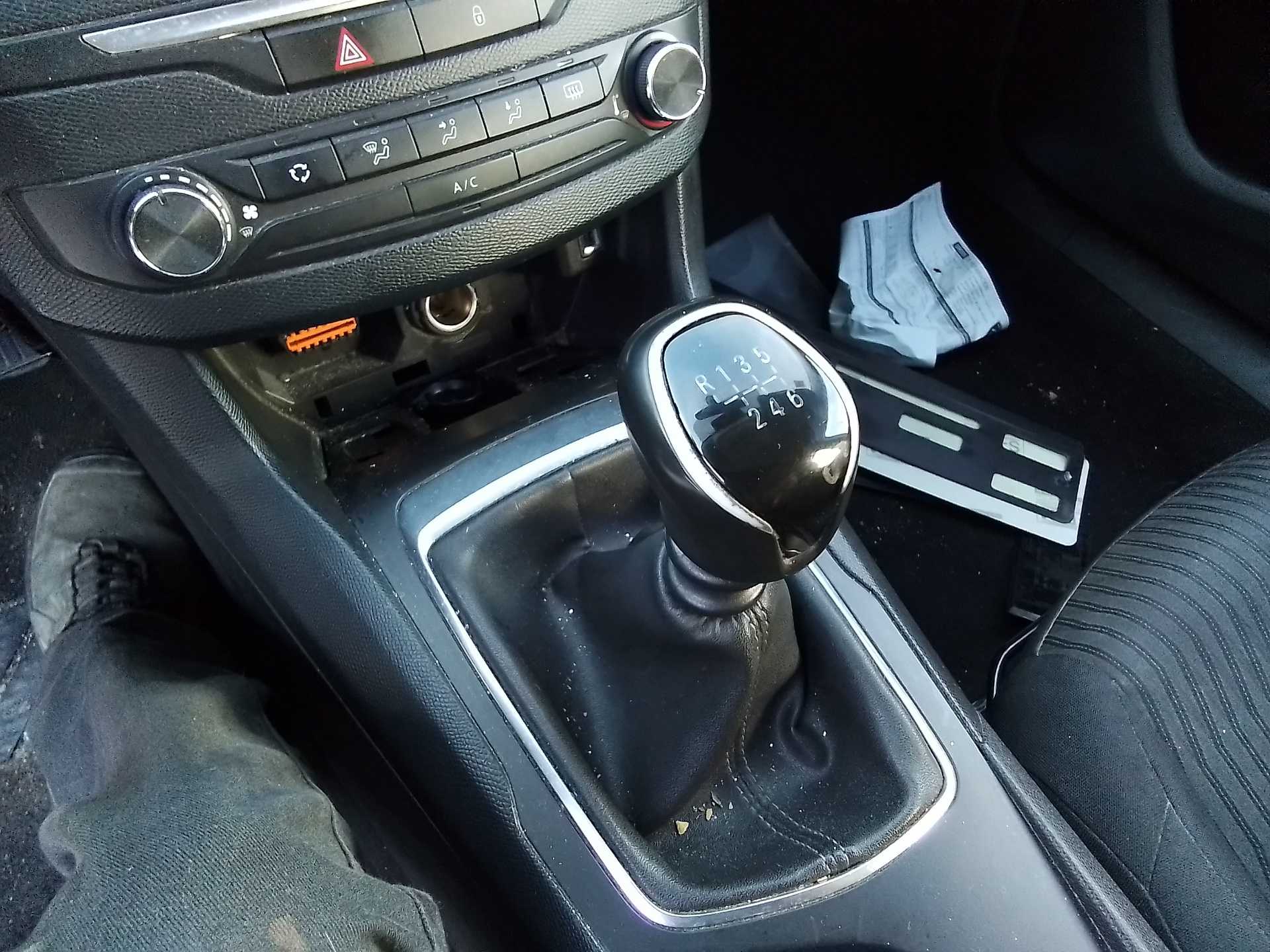 Recambio de palanca cambio para peugeot 308 sw access referencia OEM IAM   