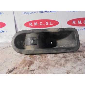 Recambio de mando elevalunas trasero izquierdo para renault megane ii berlina 5p 1.9 dci diesel referencia OEM IAM   