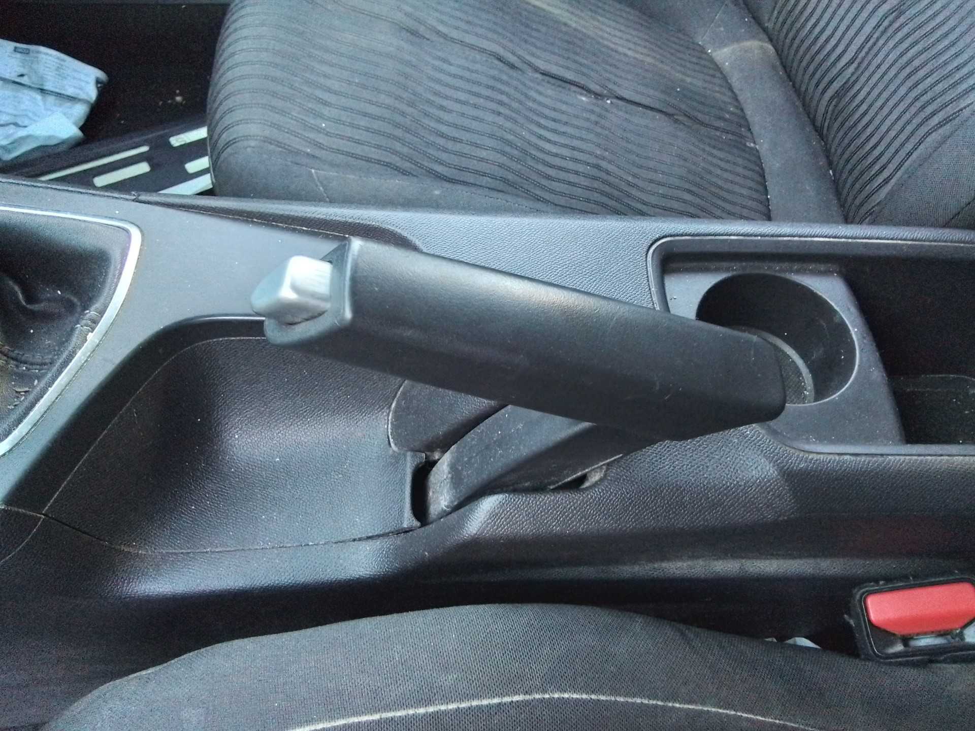 Recambio de palanca freno para peugeot 308 sw access referencia OEM IAM   