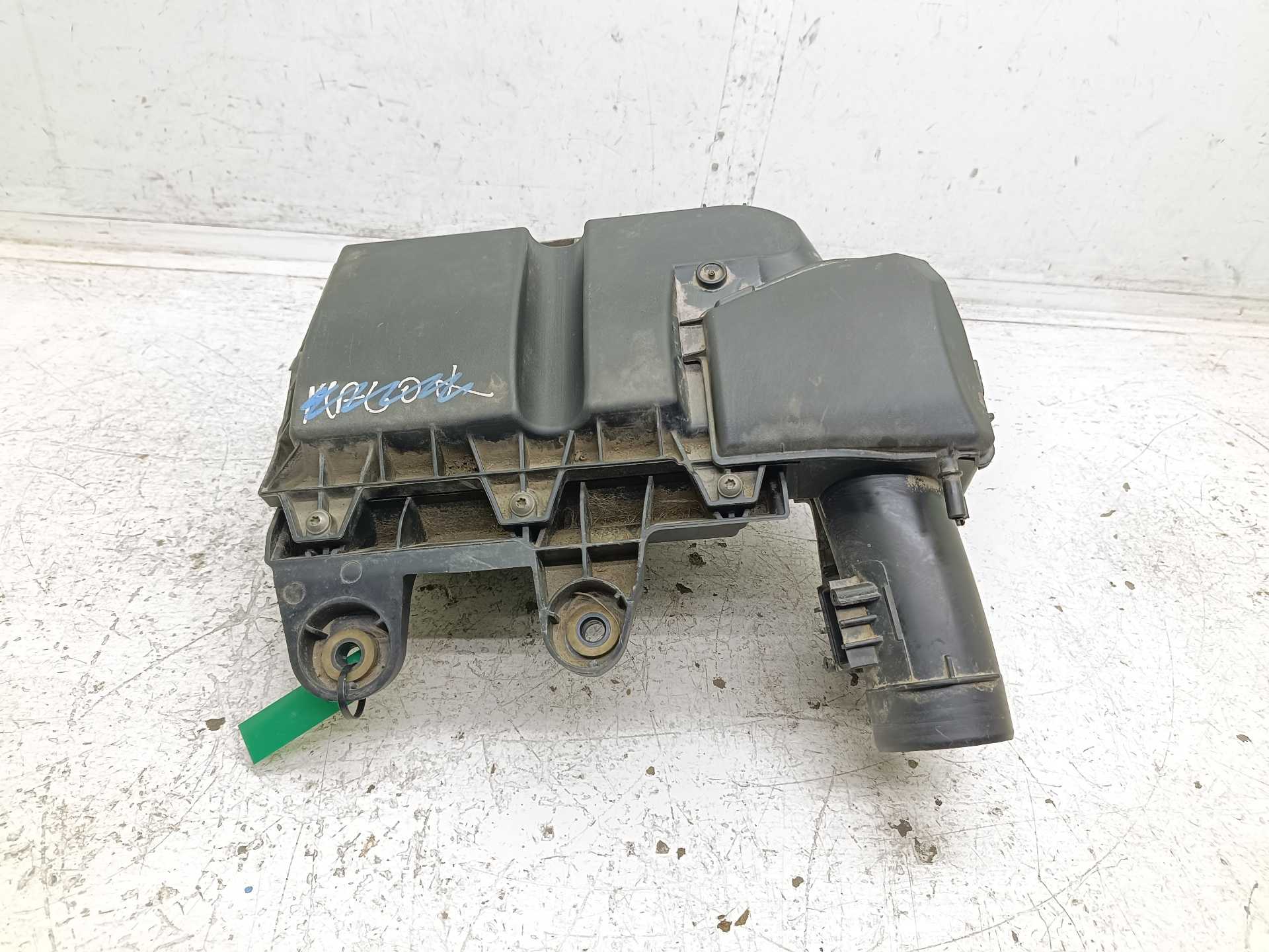 Recambio de caja filtro aire para opel vivaro furgón l express referencia OEM IAM 9828002080  