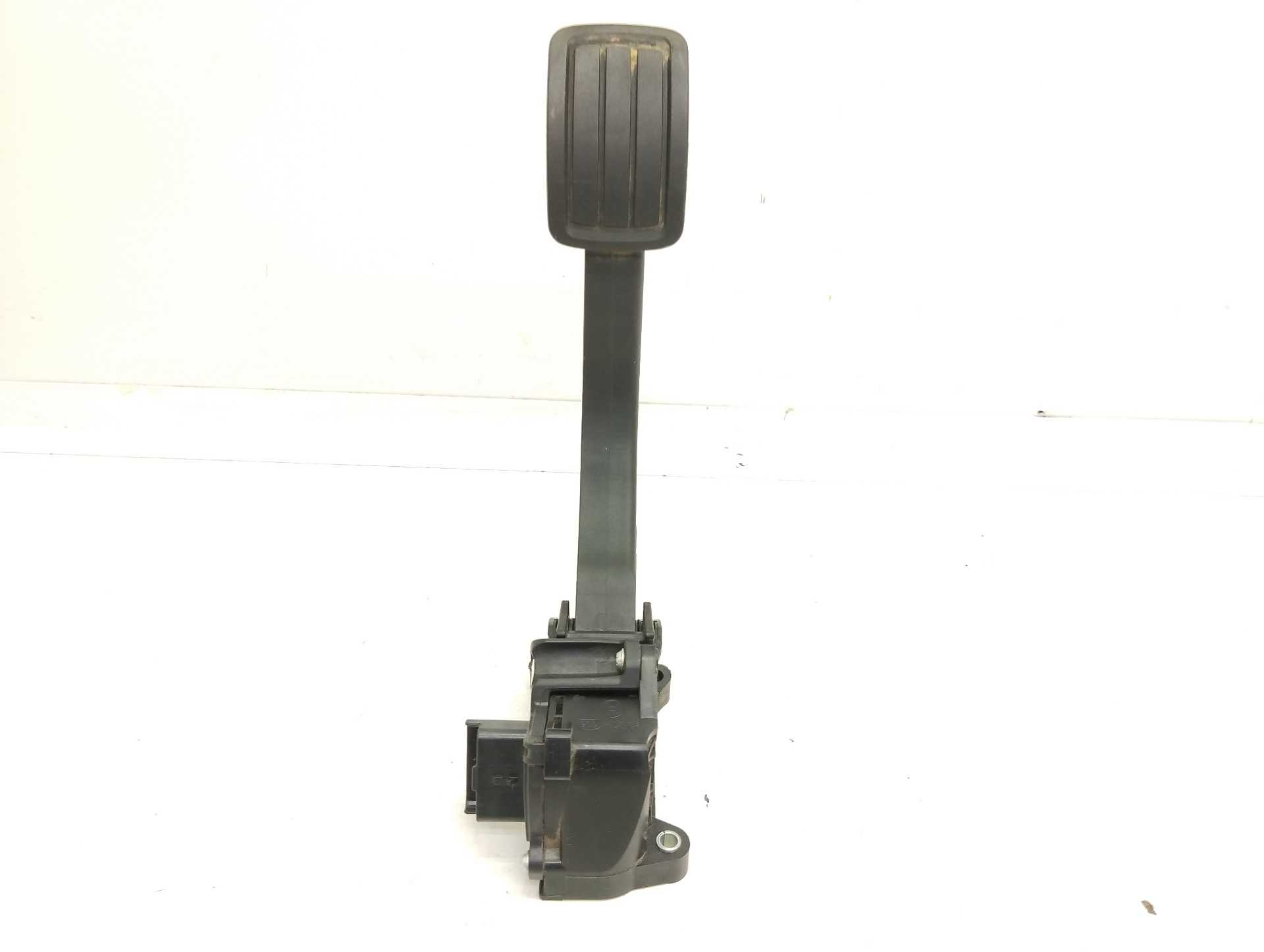 Recambio de pedal acelerador para peugeot 308 sw access referencia OEM IAM 9836042080 7929805 