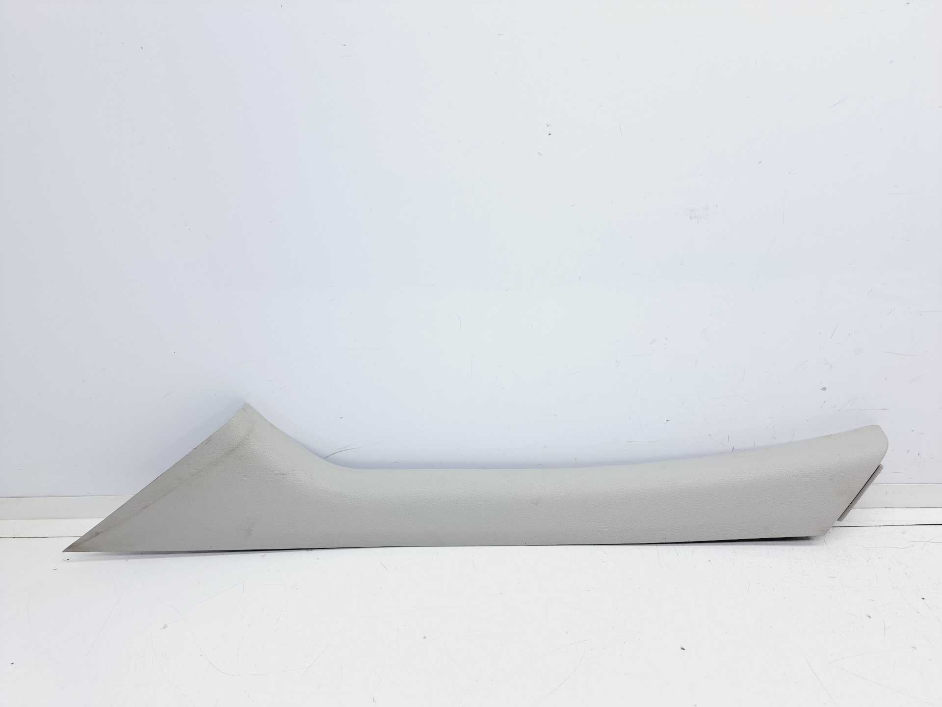 Recambio de moldura interior para citroën berlingo station wagon sx multispace referencia OEM IAM 9681031677  