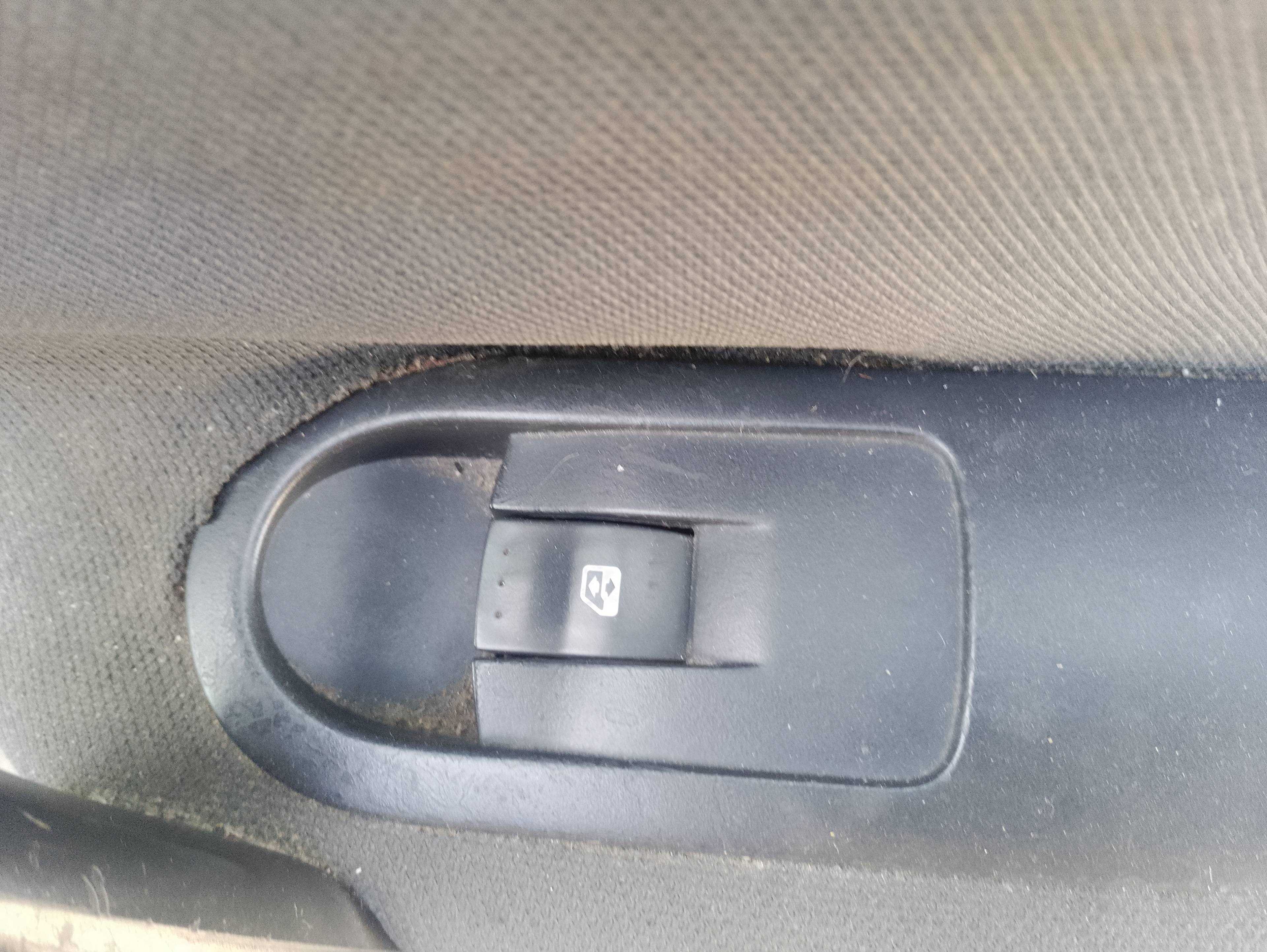 Recambio de mando elevalunas delantero derecho para renault scenic ii authentique referencia OEM IAM   