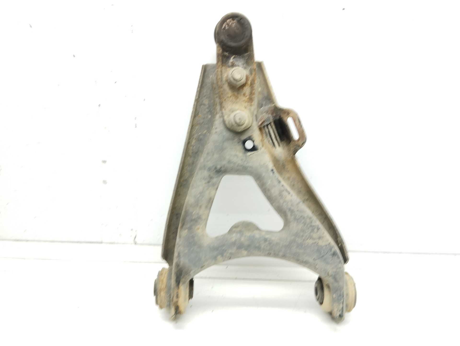 Recambio de brazo suspension inferior delantero izquierdo para renault scenic (ja..) 1.9 dci authentique referencia OEM IAM   