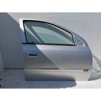 Recambio de puerta delantera derecha para opel astra g berlina club referencia OEM IAM   