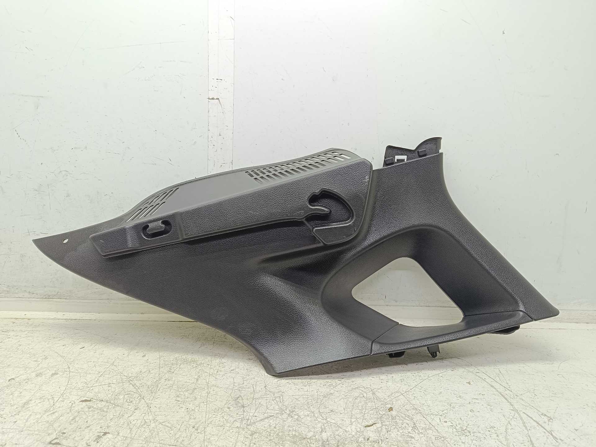 Recambio de moldura interior para nissan qashqai (j11) n-style referencia OEM IAM 769344EA0A  