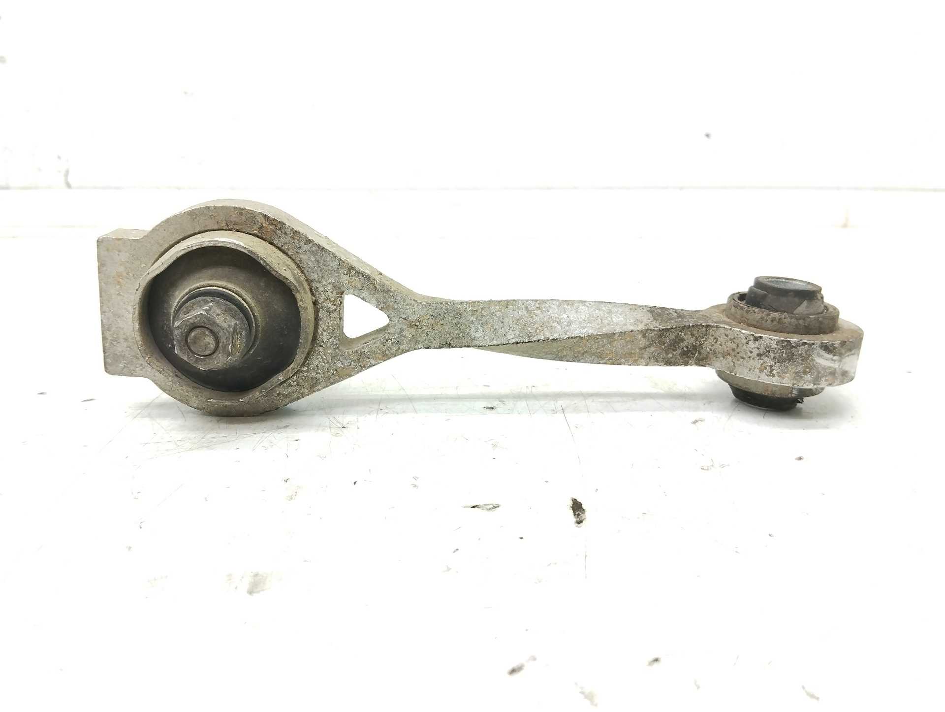 Recambio de soporte motor trasero para renault scenic (ja..) 1.9 dci authentique referencia OEM IAM  8200493821 