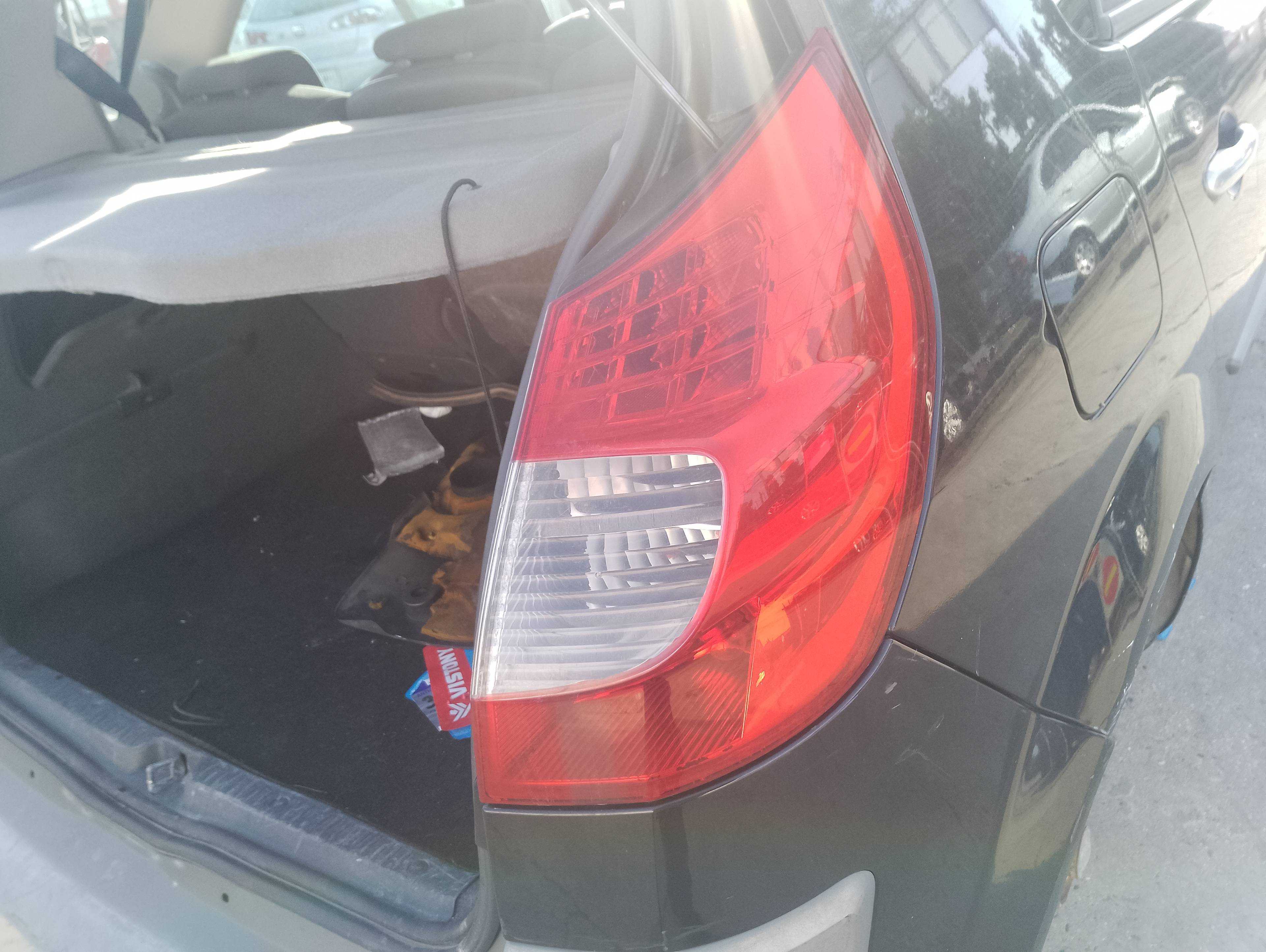 Recambio de piloto trasero derecho para renault scenic ii authentique referencia OEM IAM   