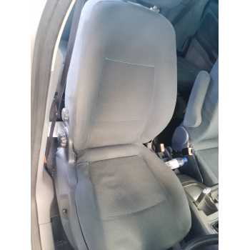 ASIENTO DELANTERO DERECHO 