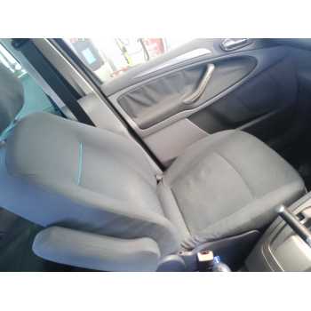 ASIENTO DELANTERO IZQUIERDO 