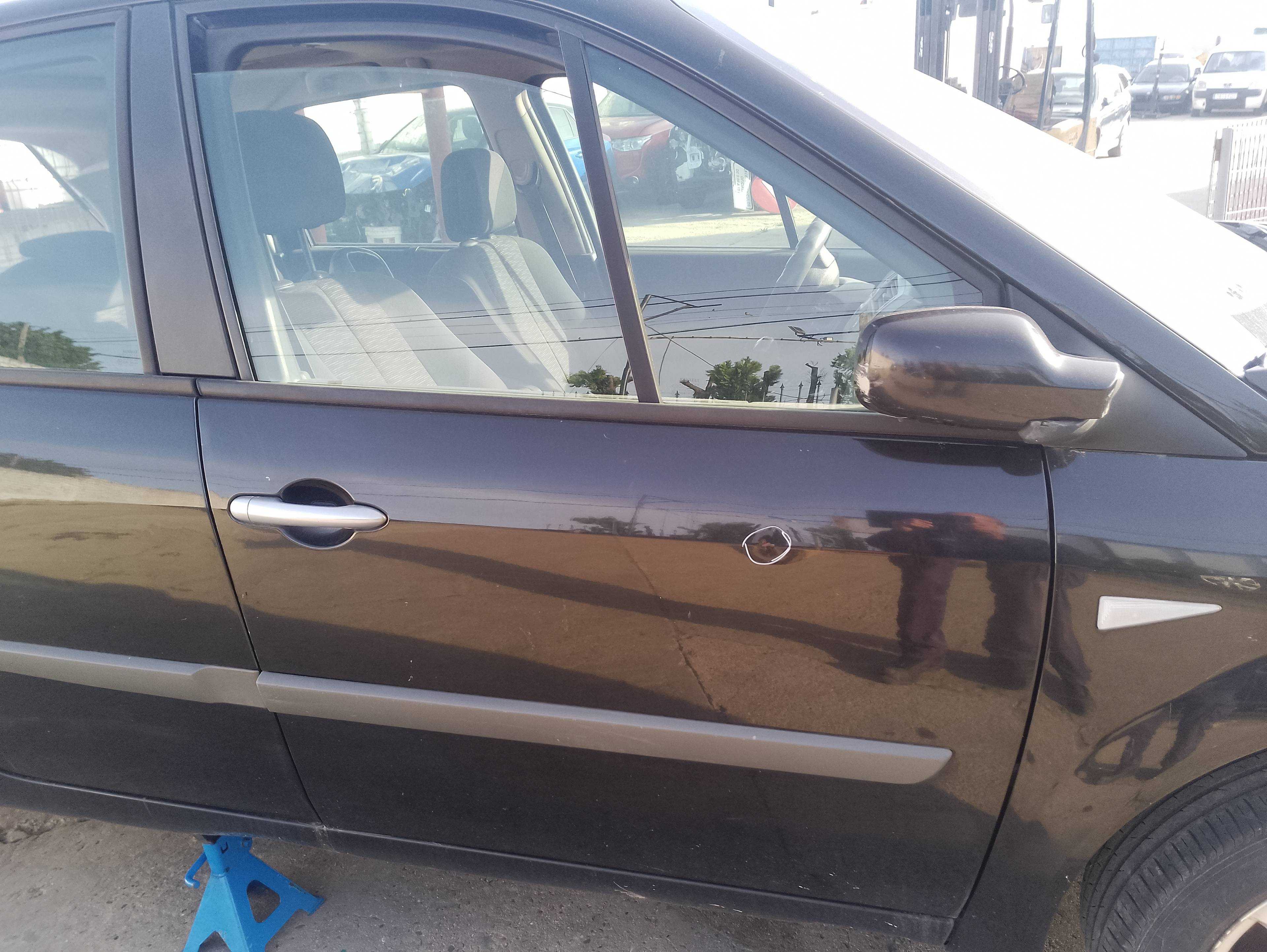 Recambio de puerta delantera derecha para renault scenic ii authentique referencia OEM IAM   