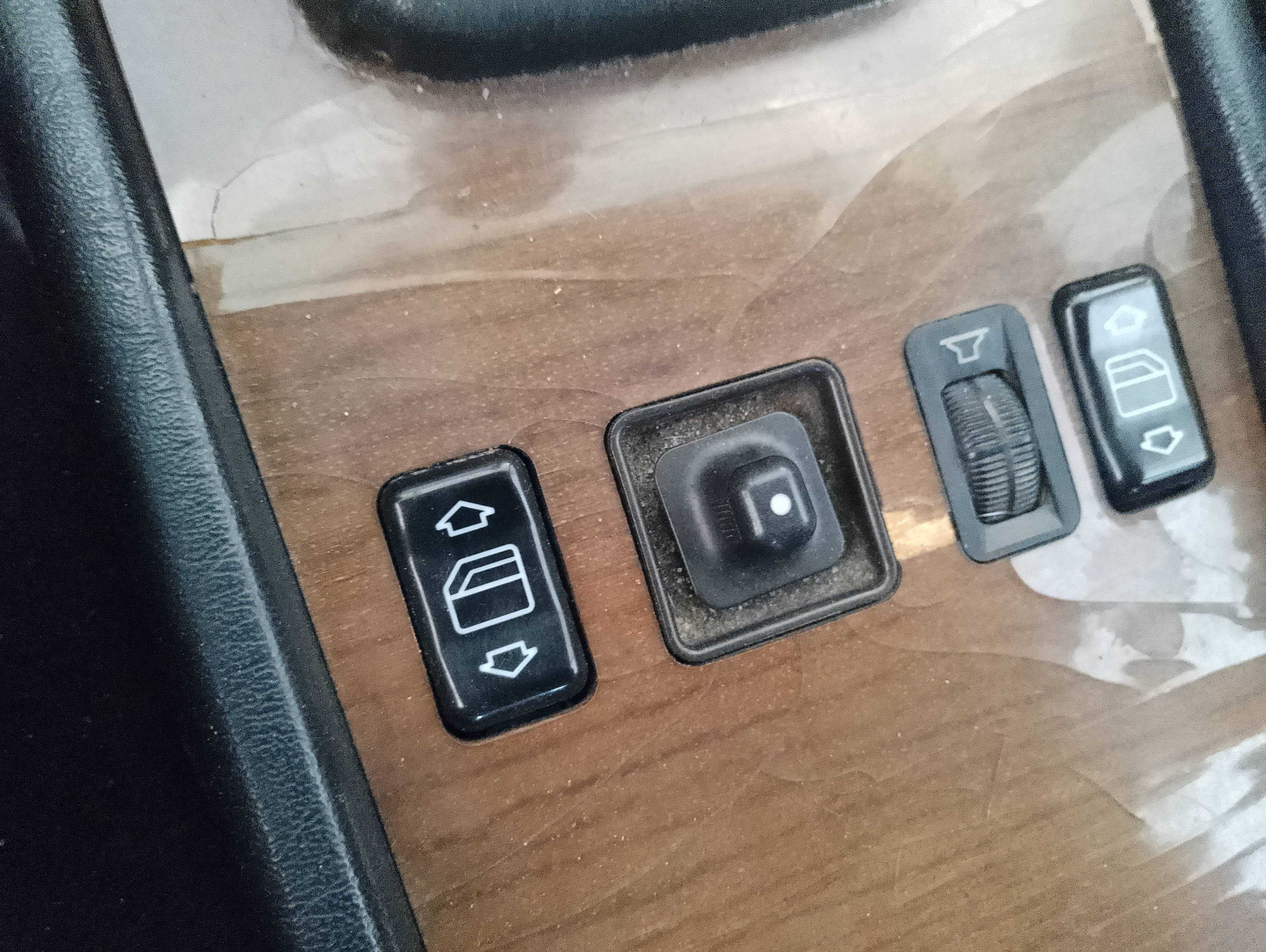 Recambio de mando retrovisor para mercedes-benz clase e (w124) berlina d 300 (124.130) referencia OEM IAM   