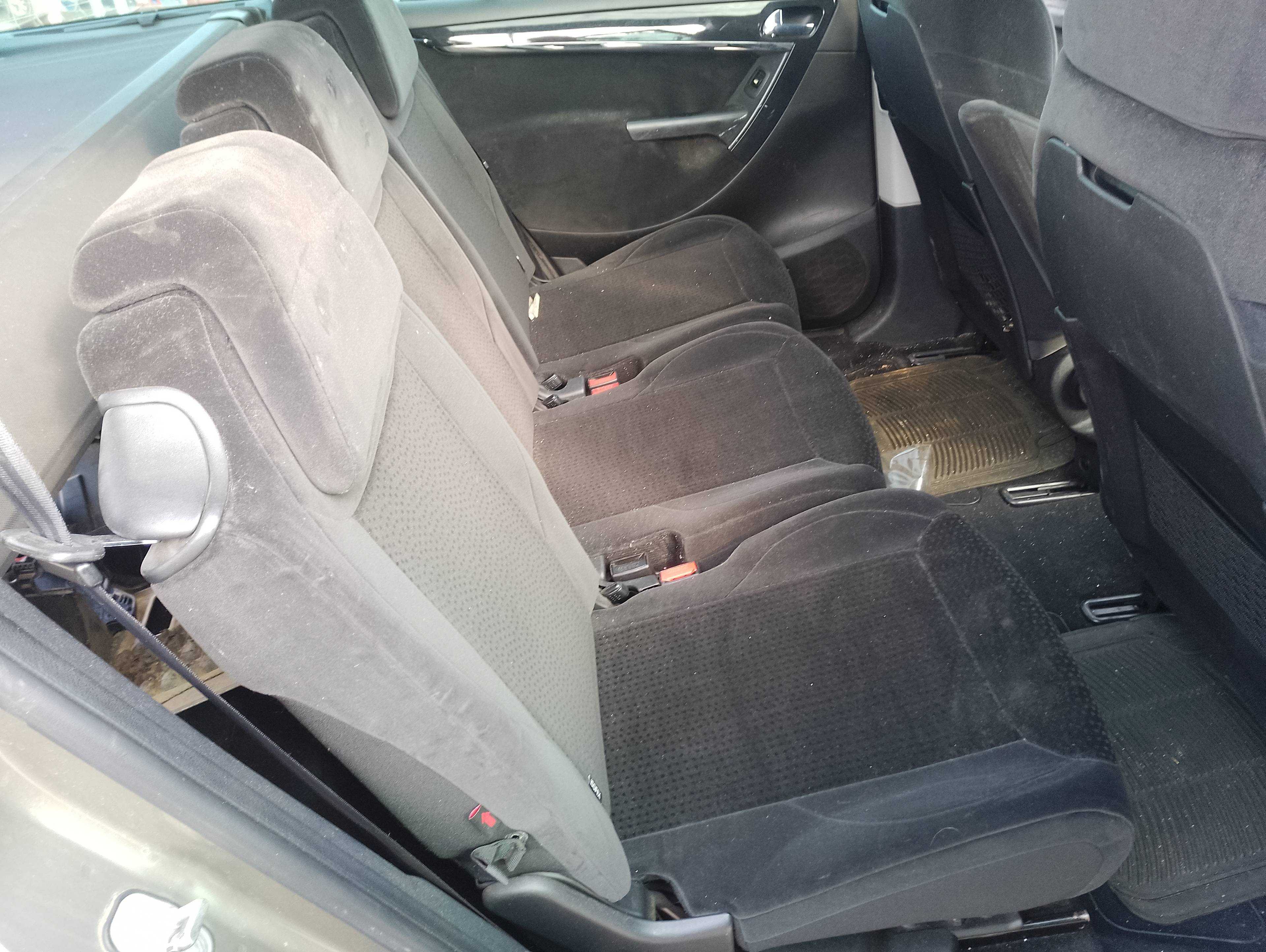 Recambio de asientos traseros para citroën c4 grand picasso avatar referencia OEM IAM   