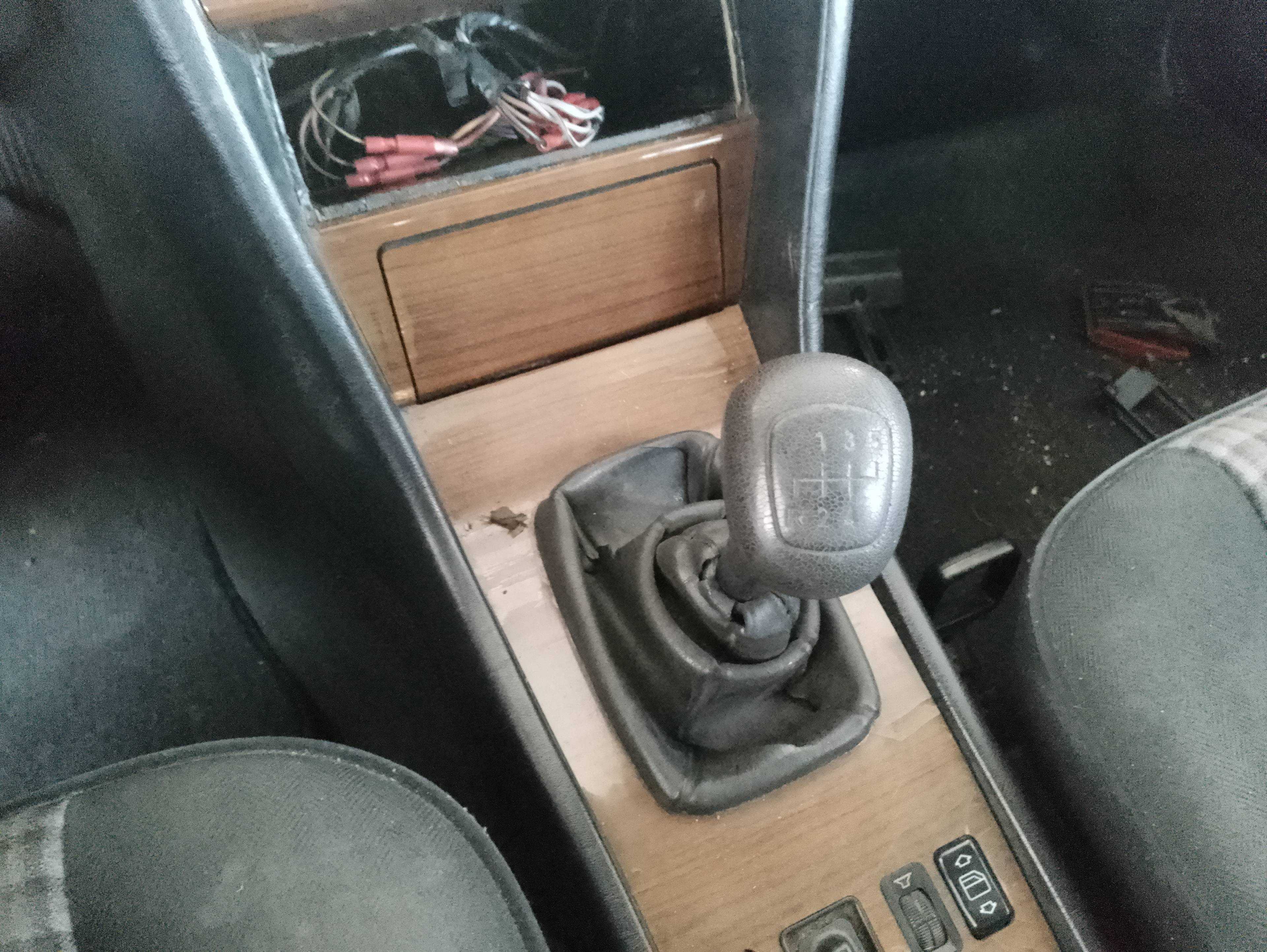 Recambio de palanca cambio para mercedes-benz clase e (w124) berlina d 300 (124.130) referencia OEM IAM   