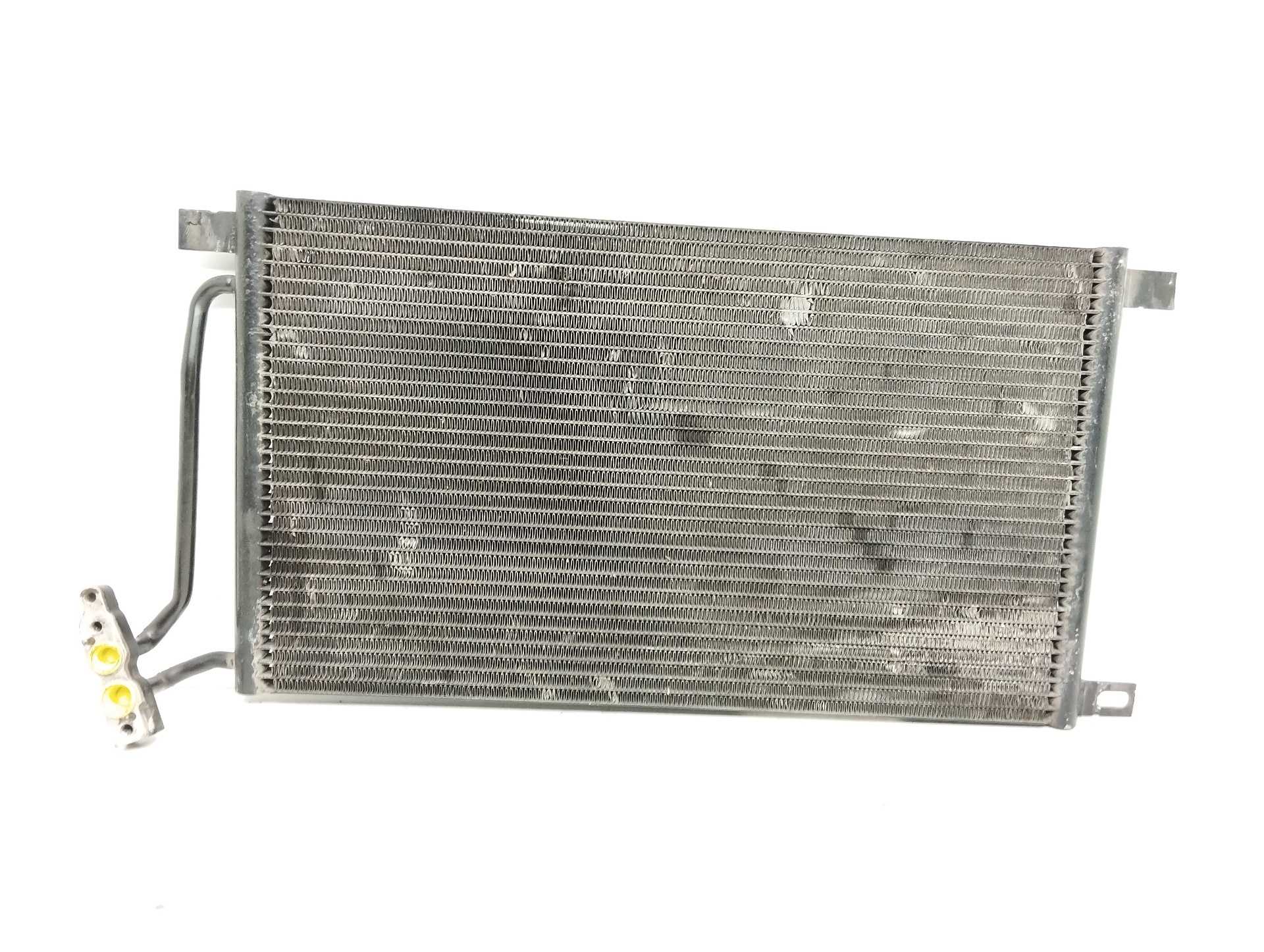 Recambio de condensador / radiador aire acondicionado para bmw serie 3 berlina (e46) 320d referencia OEM IAM 837764804  