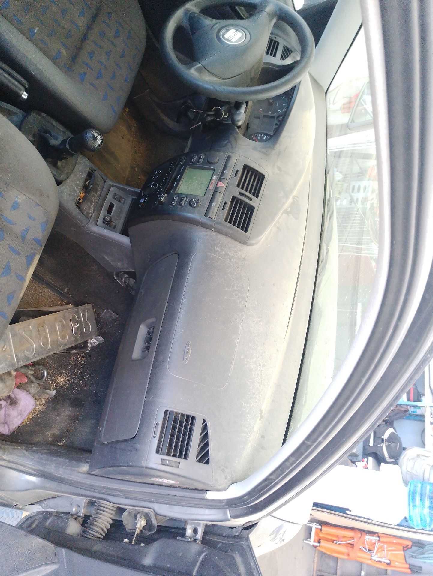 Recambio de salpicadero para seat cordoba vario (6k5) 1.9 sdi referencia OEM IAM 6K1857003RJWY  