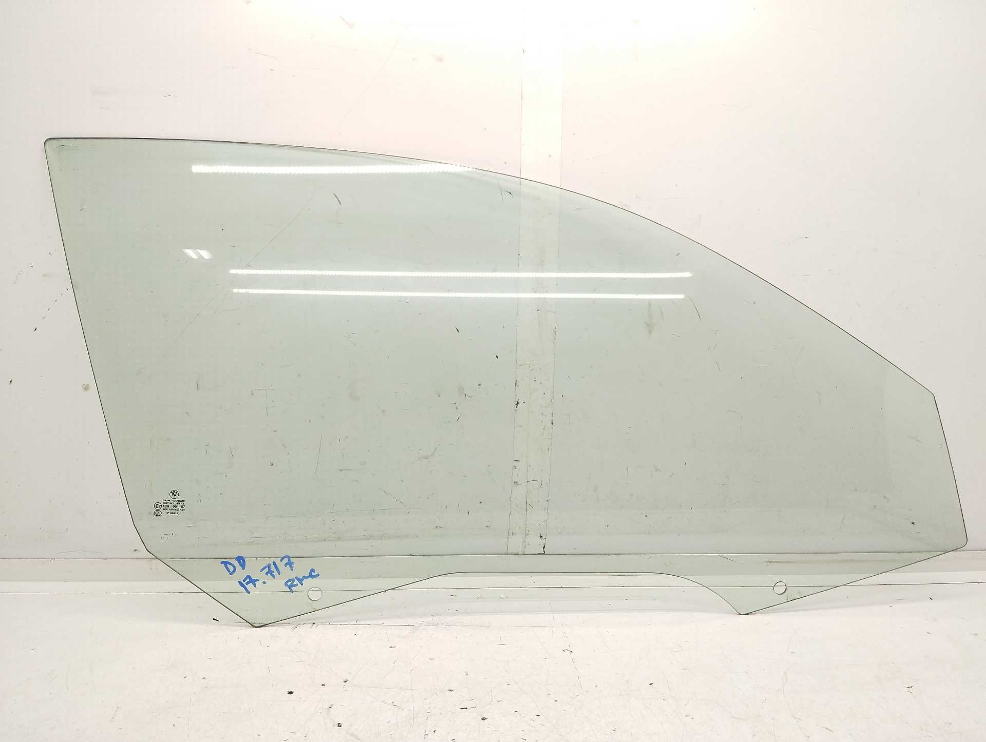 Recambio de luna delantera derecha para bmw serie 3 berlina (e46) 320d referencia OEM IAM 43R001167 51338252454 