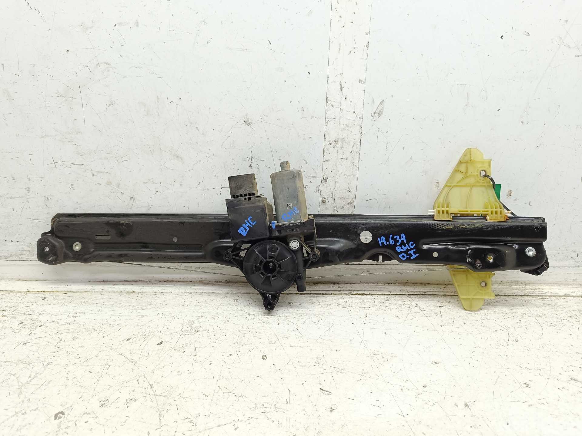 Recambio de elevalunas delantero izquierdo para opel vivaro furgón l express referencia OEM IAM 9829503680  