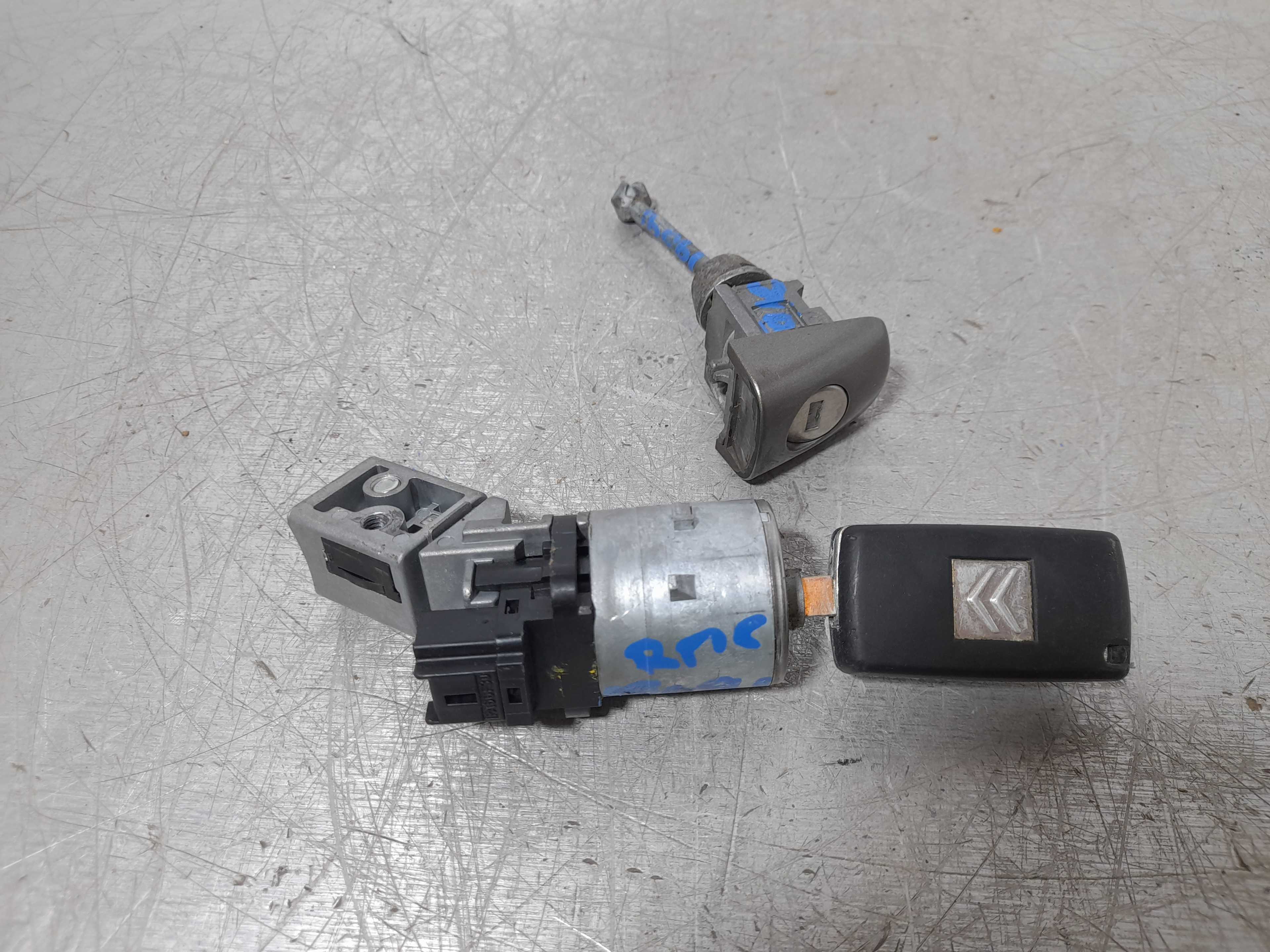 Recambio de conmutador de arranque para citroën c4 grand picasso avatar referencia OEM IAM  4162XT 