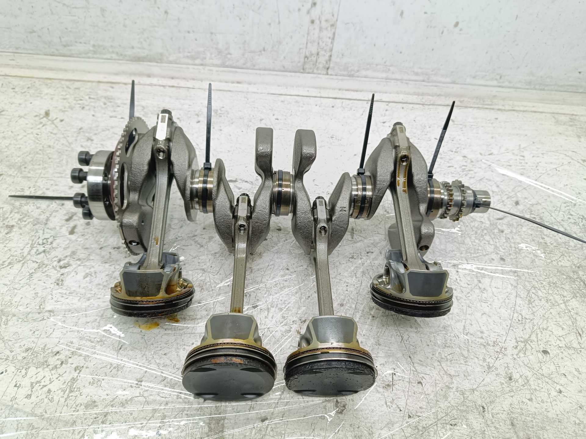 Recambio de arbol de levas para hyundai tucson (nx) klass 2wd referencia OEM IAM 92307210481  