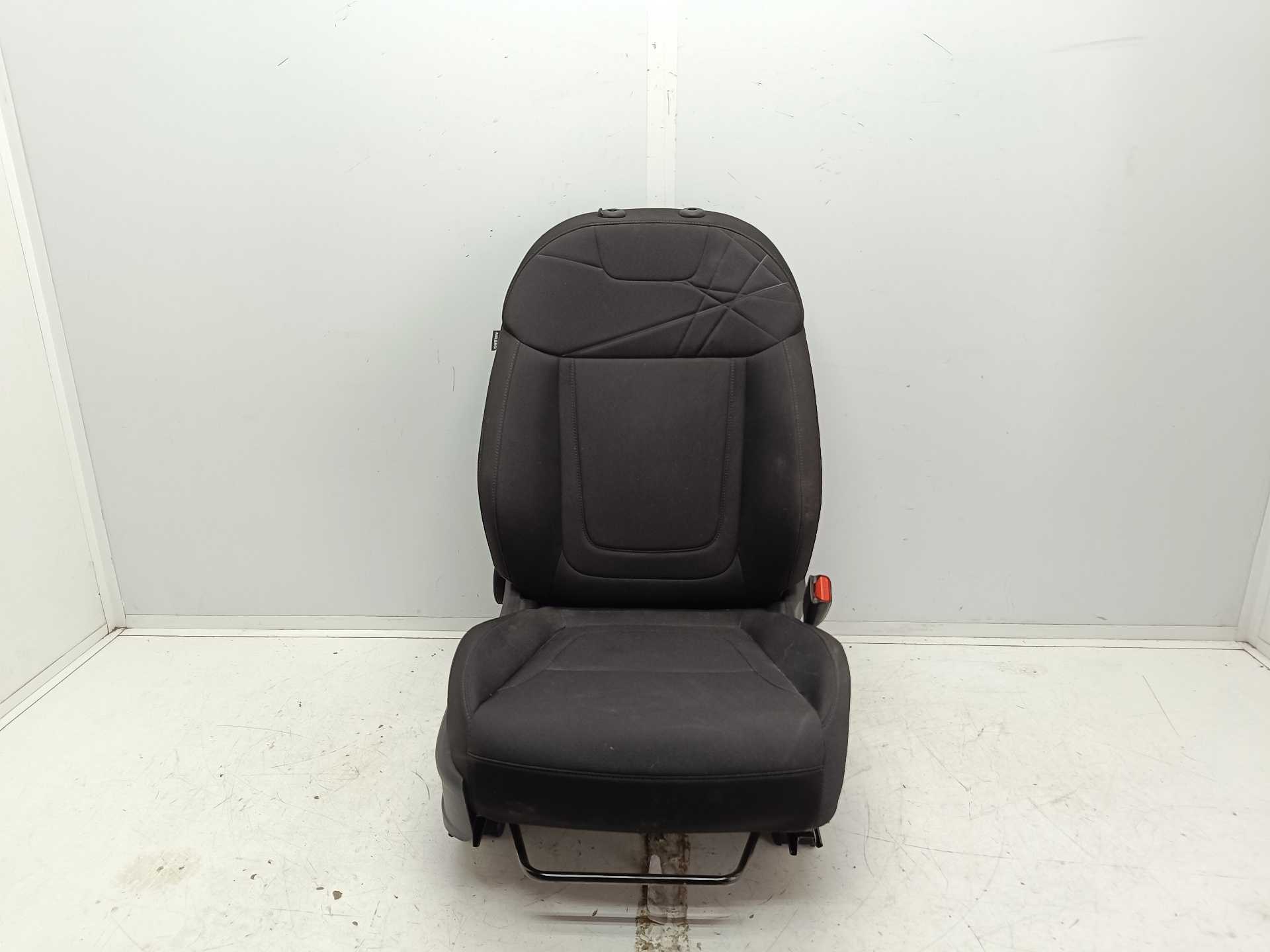 Recambio de asiento delantero derecho para hyundai tucson (nx) klass 2wd referencia OEM IAM 888r0n9000  