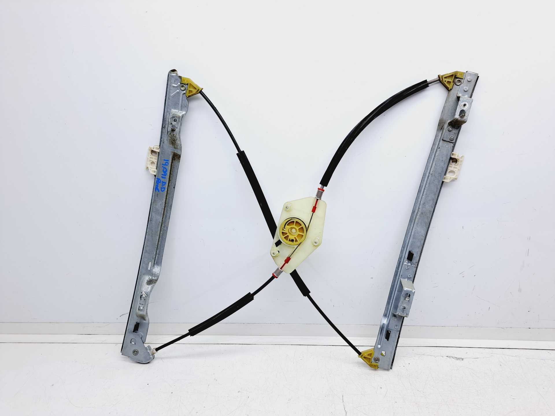 Recambio de elevalunas delantero derecho para citroën c4 grand picasso avatar referencia OEM IAM 9222CT 1694153480 1648909380