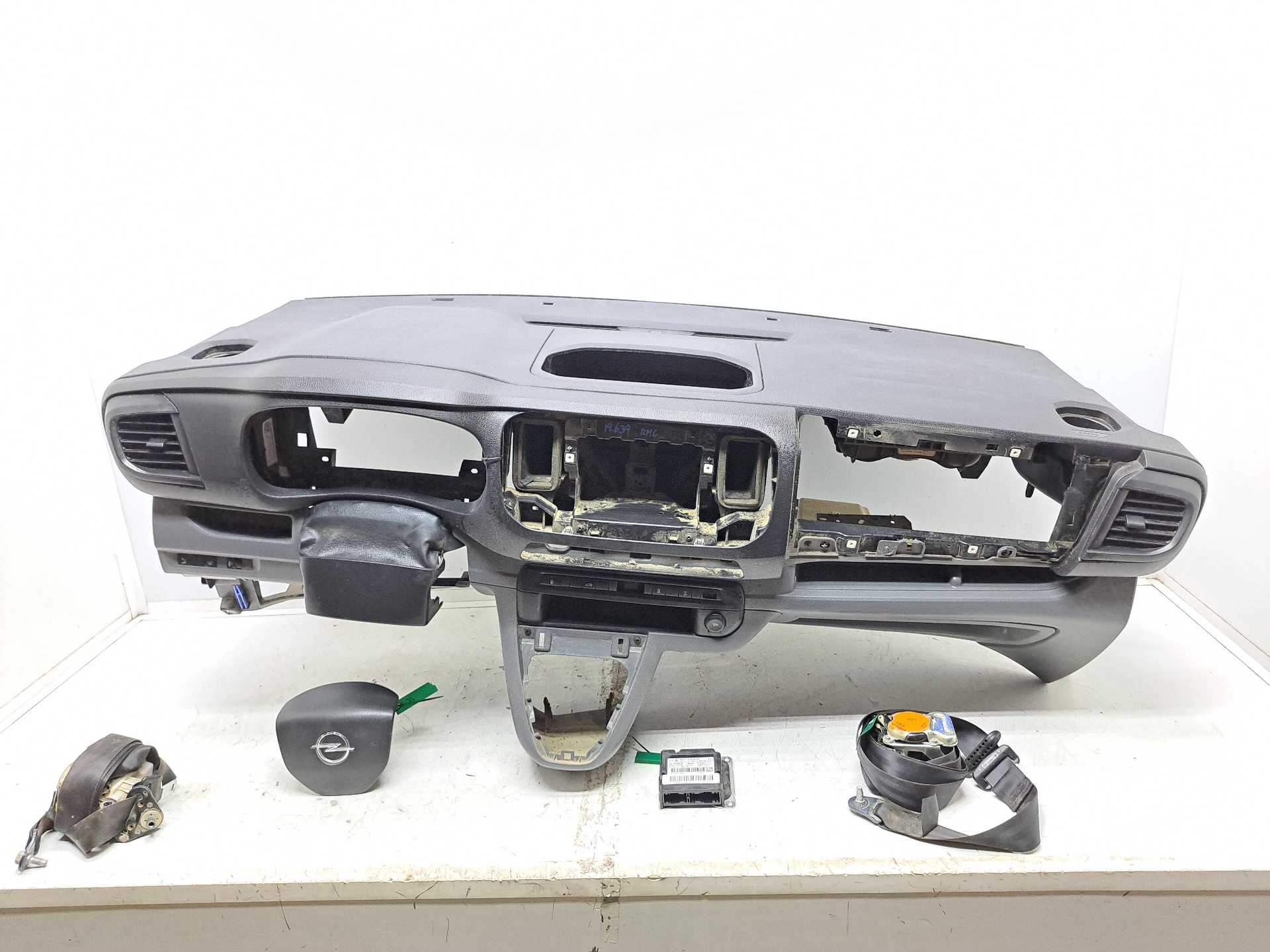 Recambio de kit airbag para opel vivaro furgón l express referencia OEM IAM 9817062880  