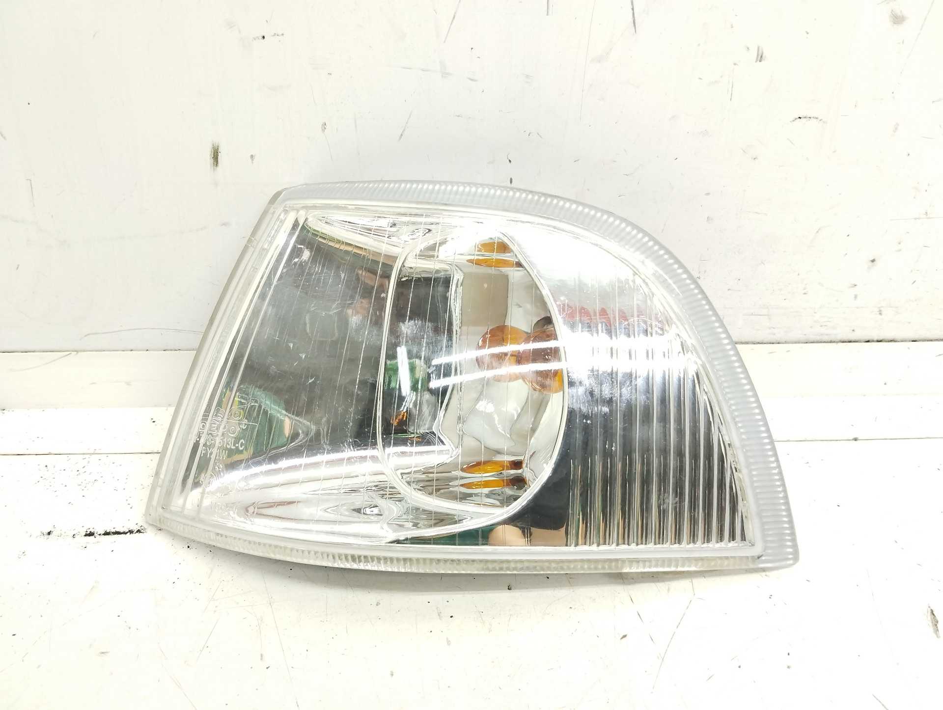 Recambio de piloto delantero izquierdo para volvo 644 referencia OEM IAM  30862523 