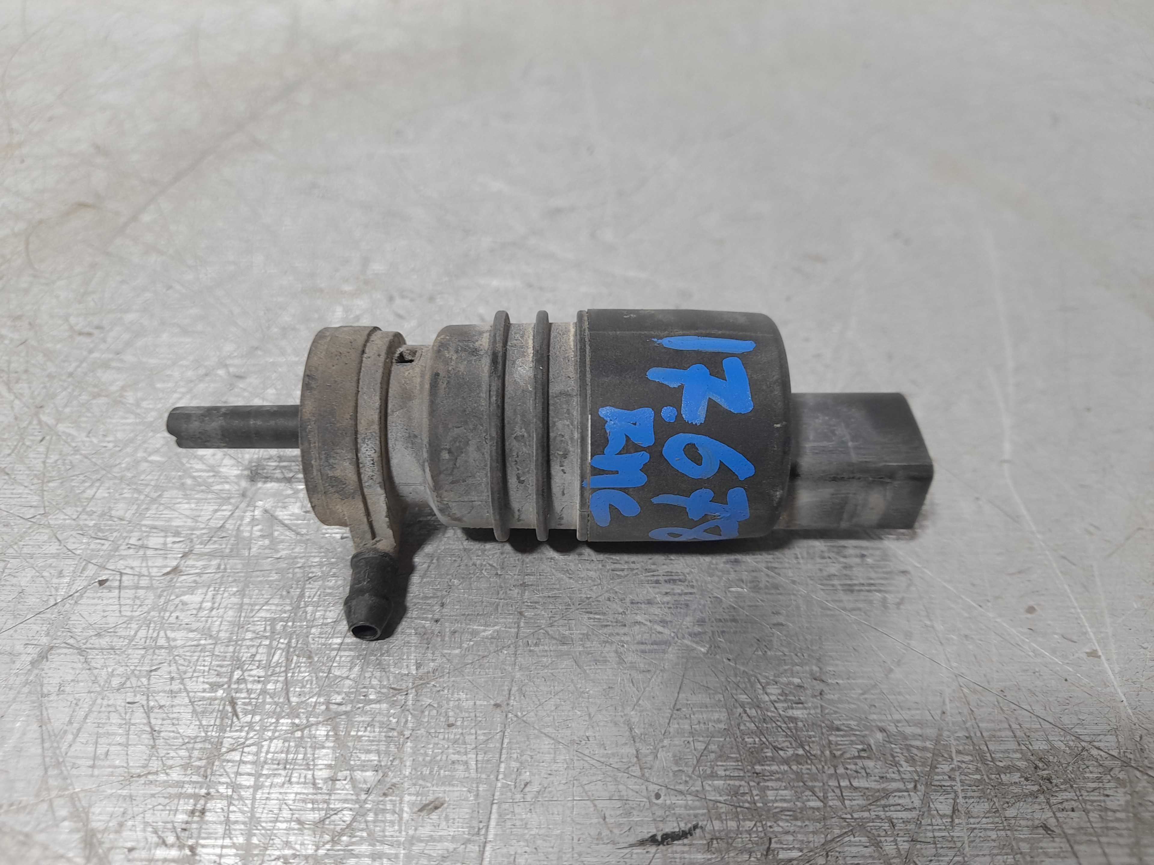 Recambio de bomba limpia para mercedes-benz clase c (w203) berlina 200 cdi (203.004) referencia OEM IAM  A2218690121 