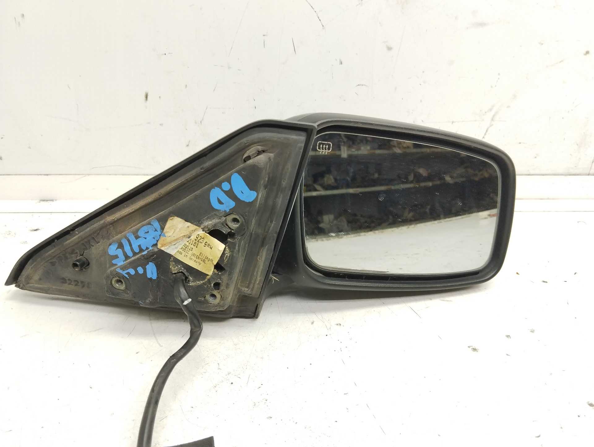 Recambio de retrovisor derecho para volvo 644 referencia OEM IAM  30865853 