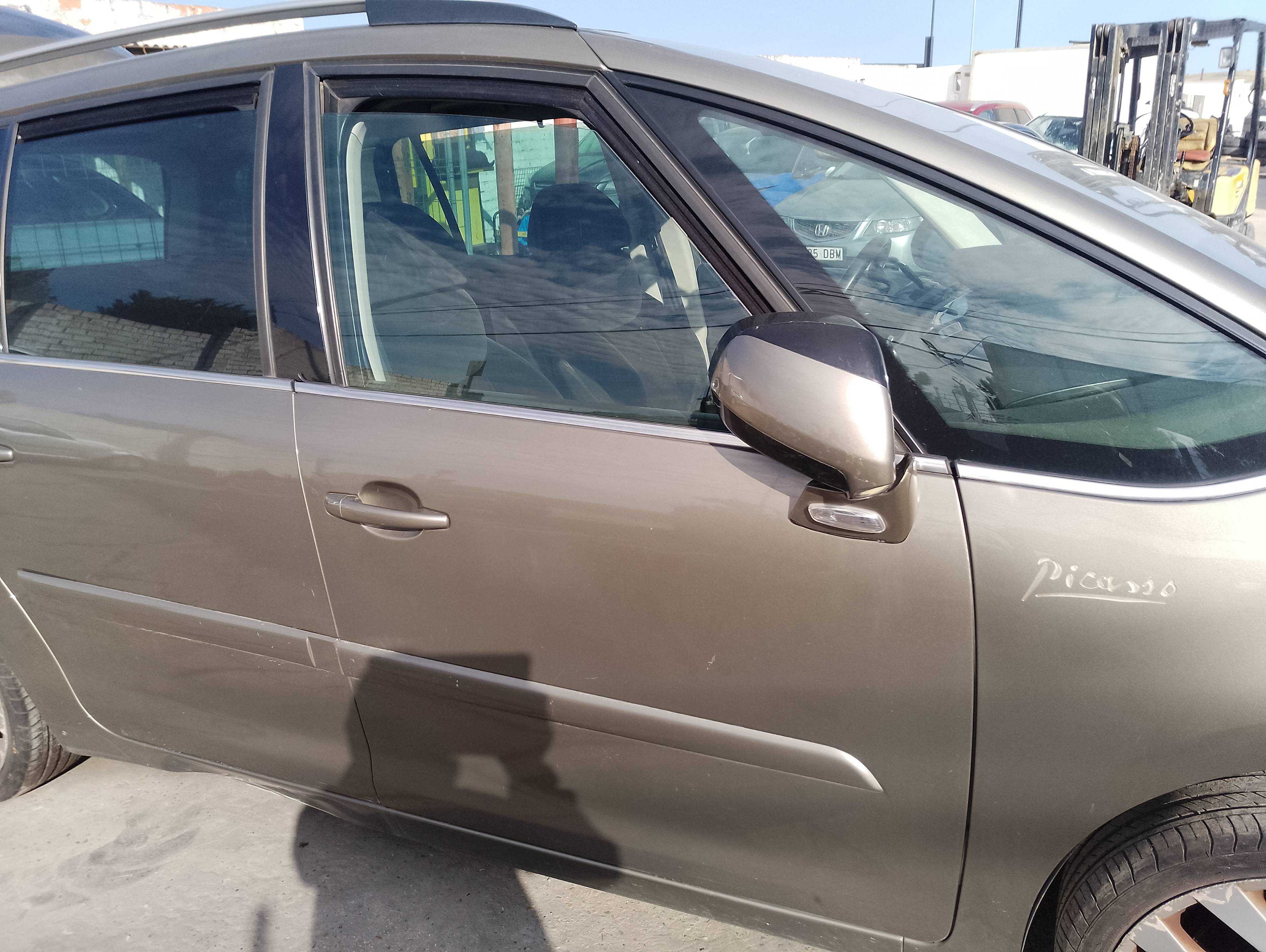 Recambio de puerta delantera derecha para citroën c4 grand picasso avatar referencia OEM IAM   