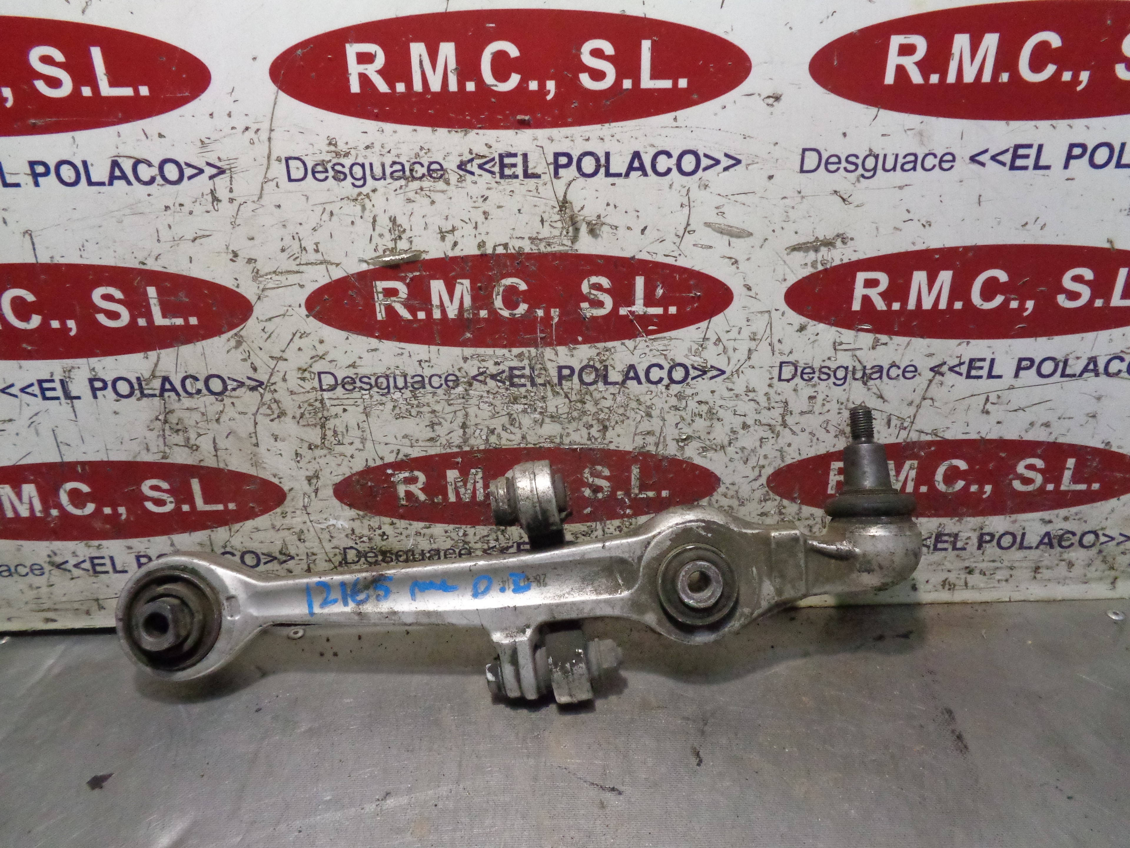 Recambio de brazo suspension superior delantero izquierdo para volkswagen passat berlina (3b3) advance referencia OEM IAM   