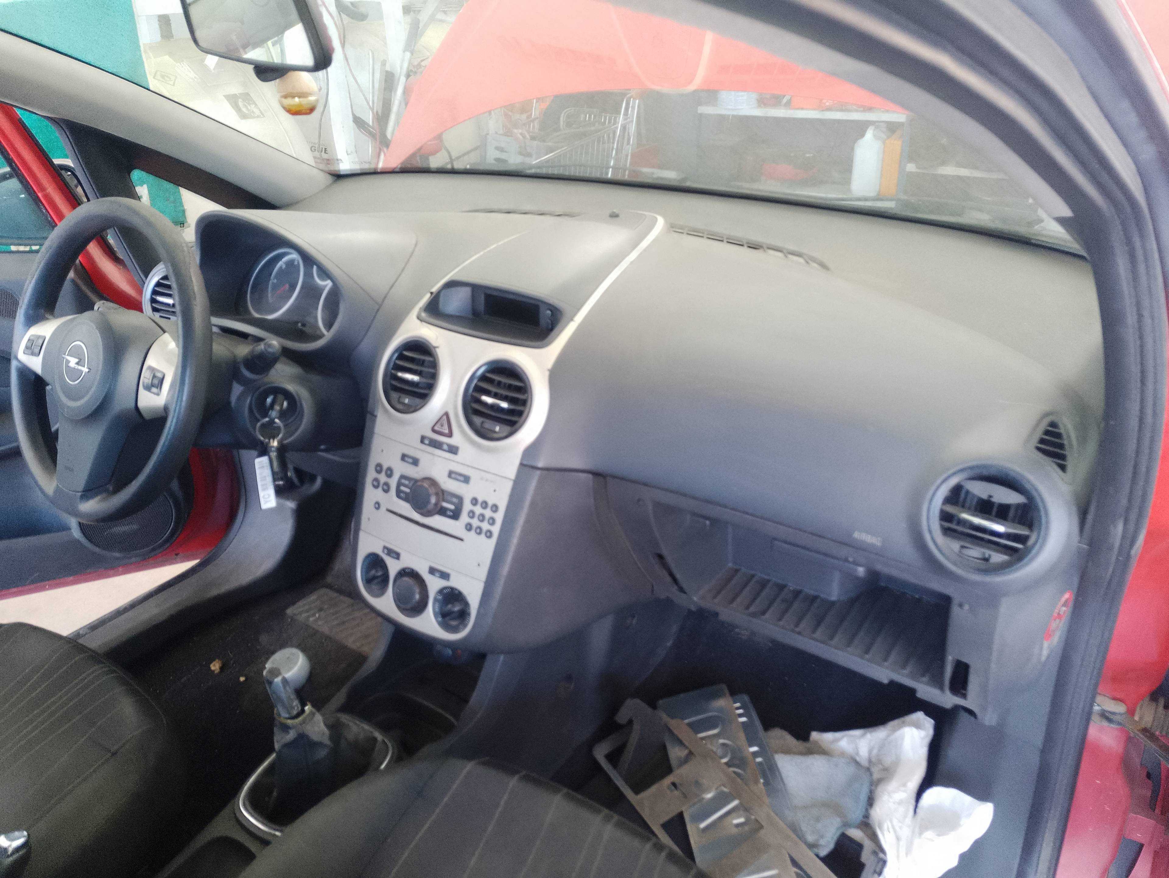 Recambio de salpicadero para opel corsa d 1.2 16v referencia OEM IAM   