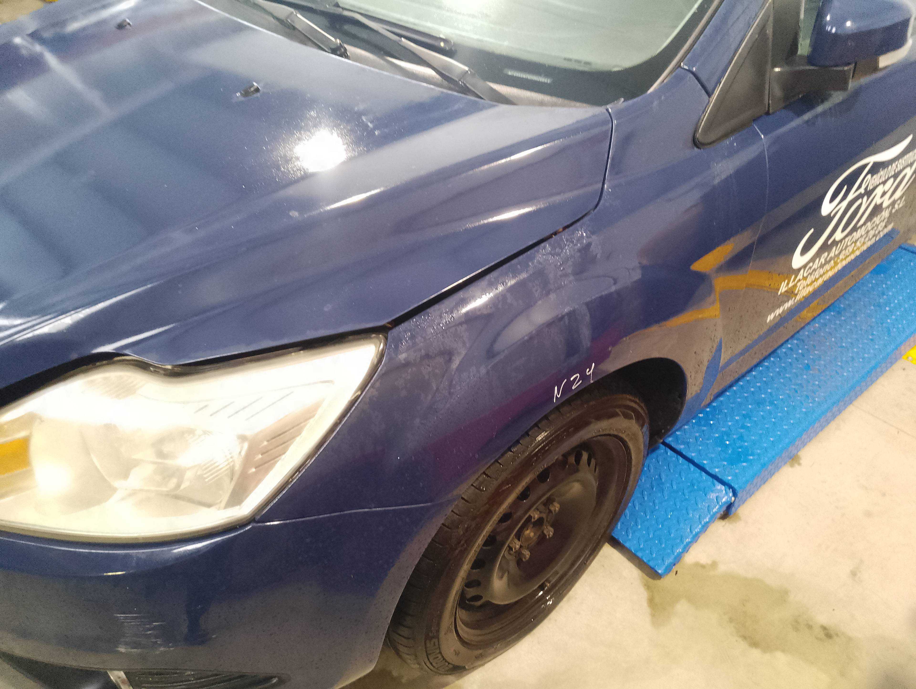 Recambio de aleta delantera izquierda para ford focus berlina (cap) ambiente (d) referencia OEM IAM   
