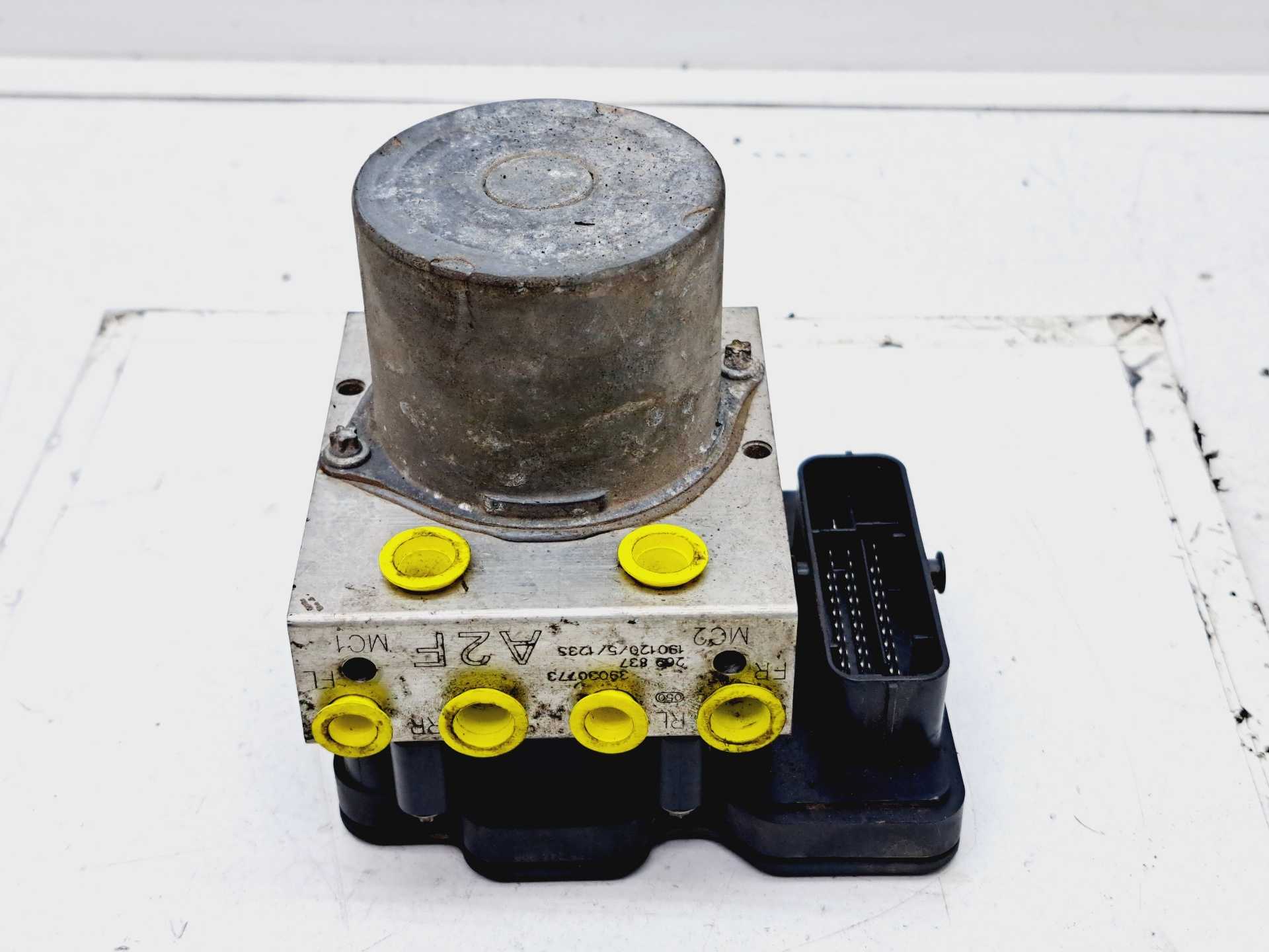 Recambio de abs para opel astra k lim. 5türig business referencia OEM IAM 39030773  