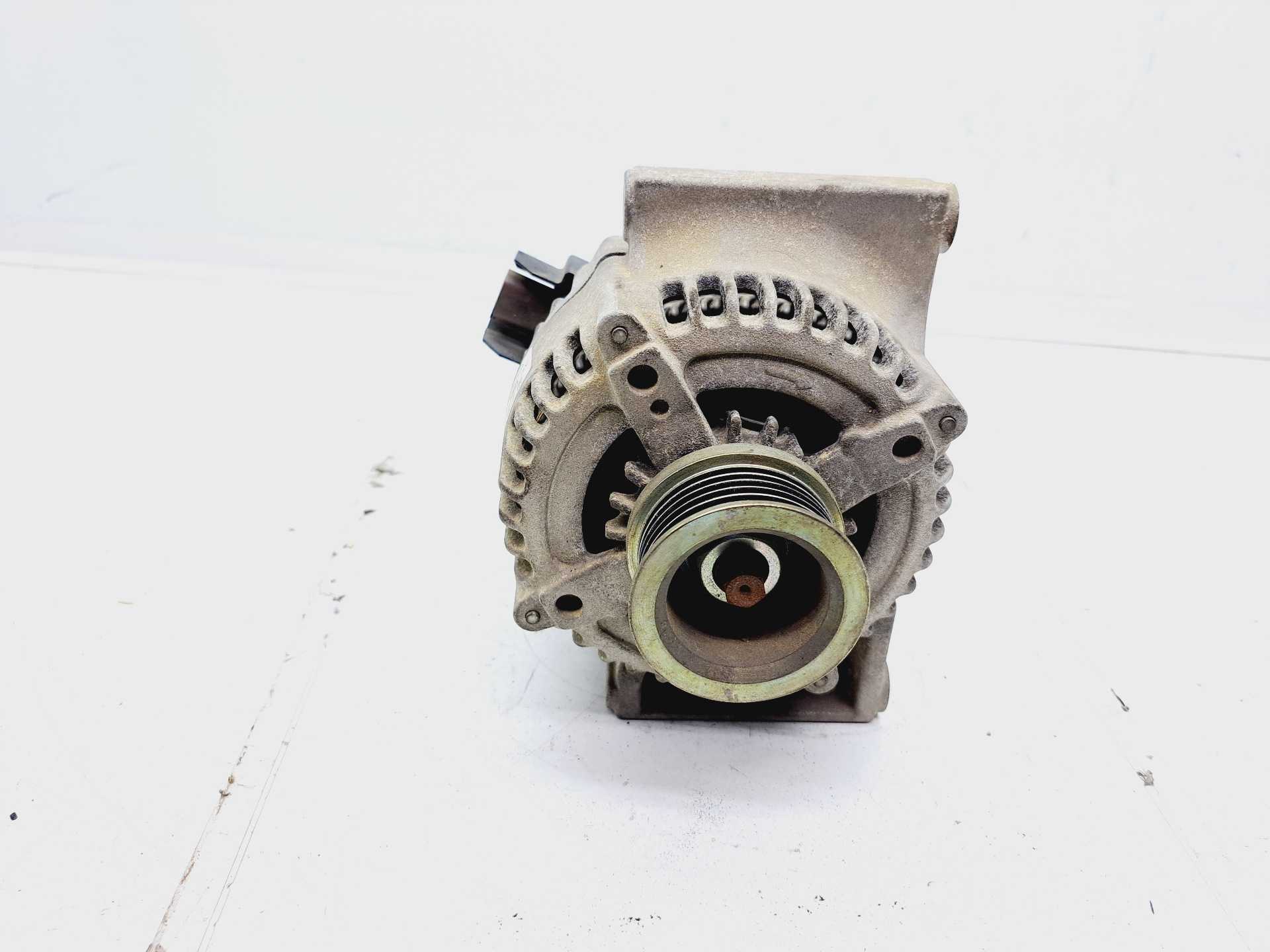 Recambio de alternador para opel astra k lim. 5türig business referencia OEM IAM 13587304B MS1042118550 DENSO