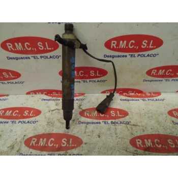 Recambio de inyector para volkswagen passat berlina (3b2) comfortline referencia OEM IAM 028130201  