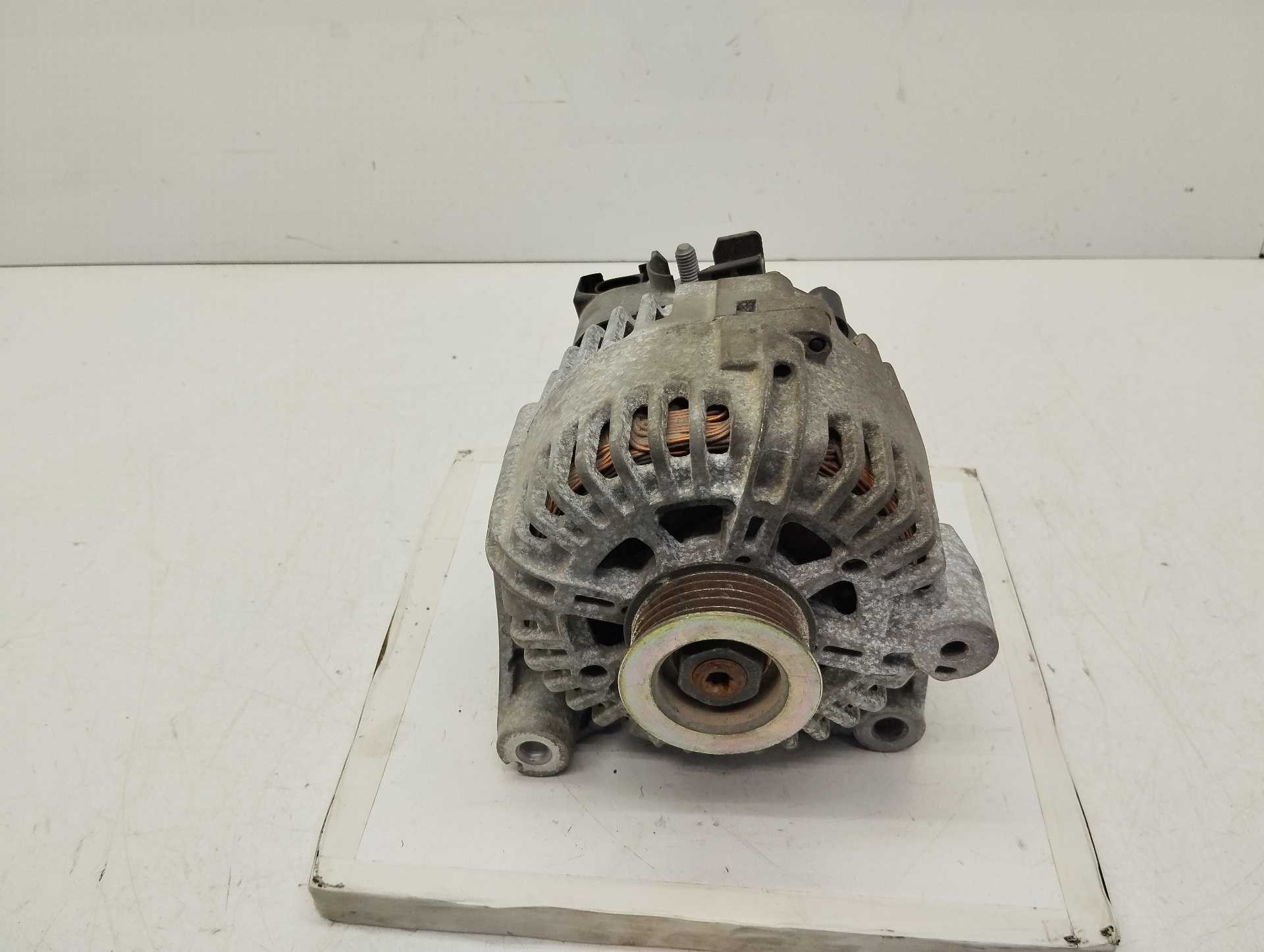 Recambio de alternador para toyota rav 4 advance referencia OEM IAM 8574045 2619890A VALEO
