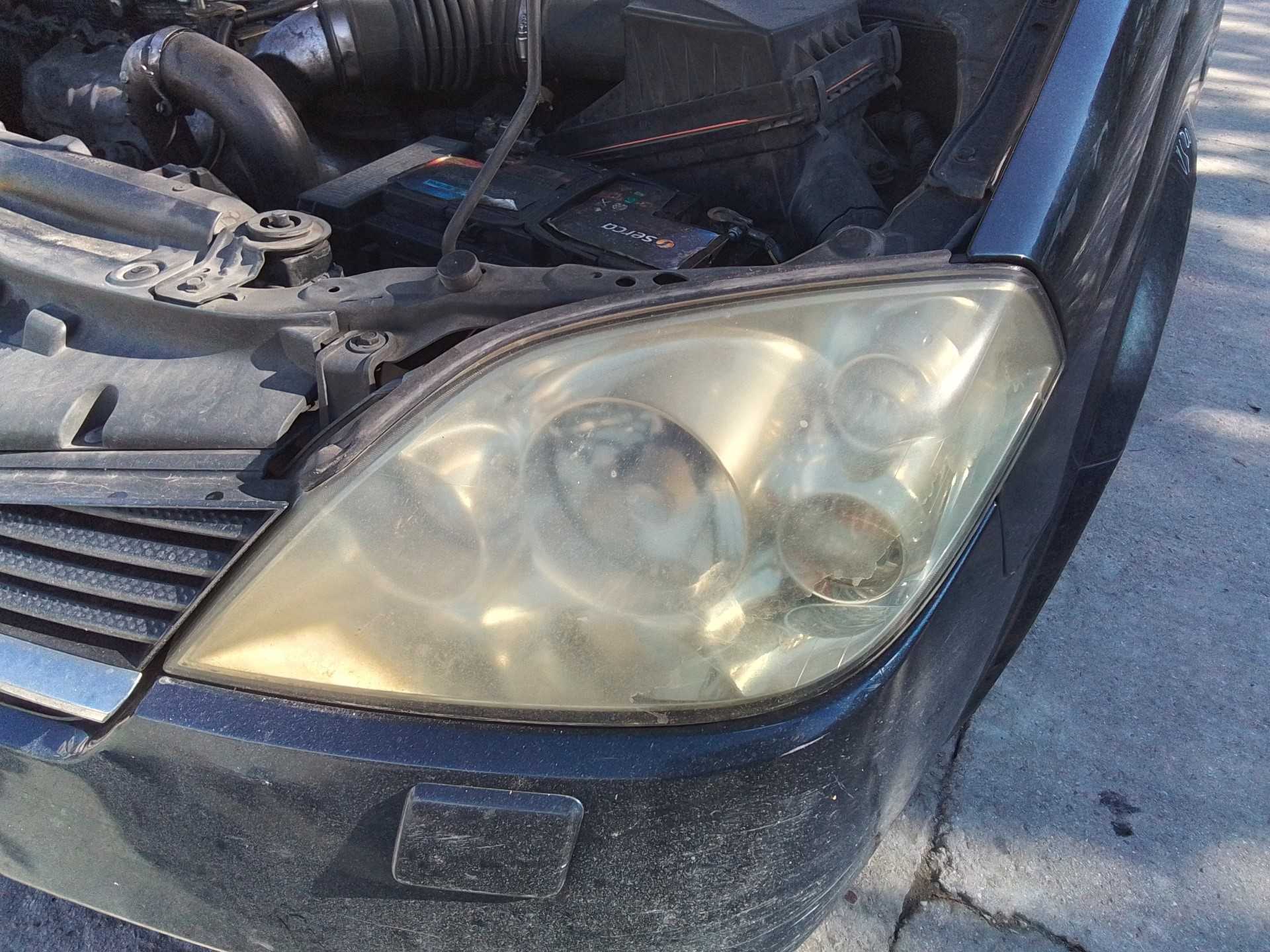 Recambio de faro izquierdo para nissan primera berlina (p12) acenta referencia OEM IAM   