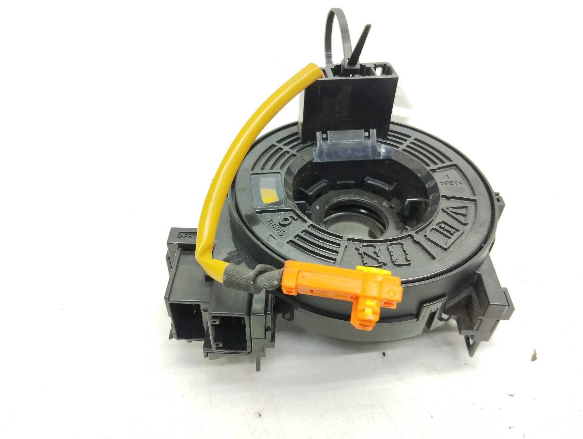 Recambio de anillo airbag para toyota rav 4 advance referencia OEM IAM 8924512040  