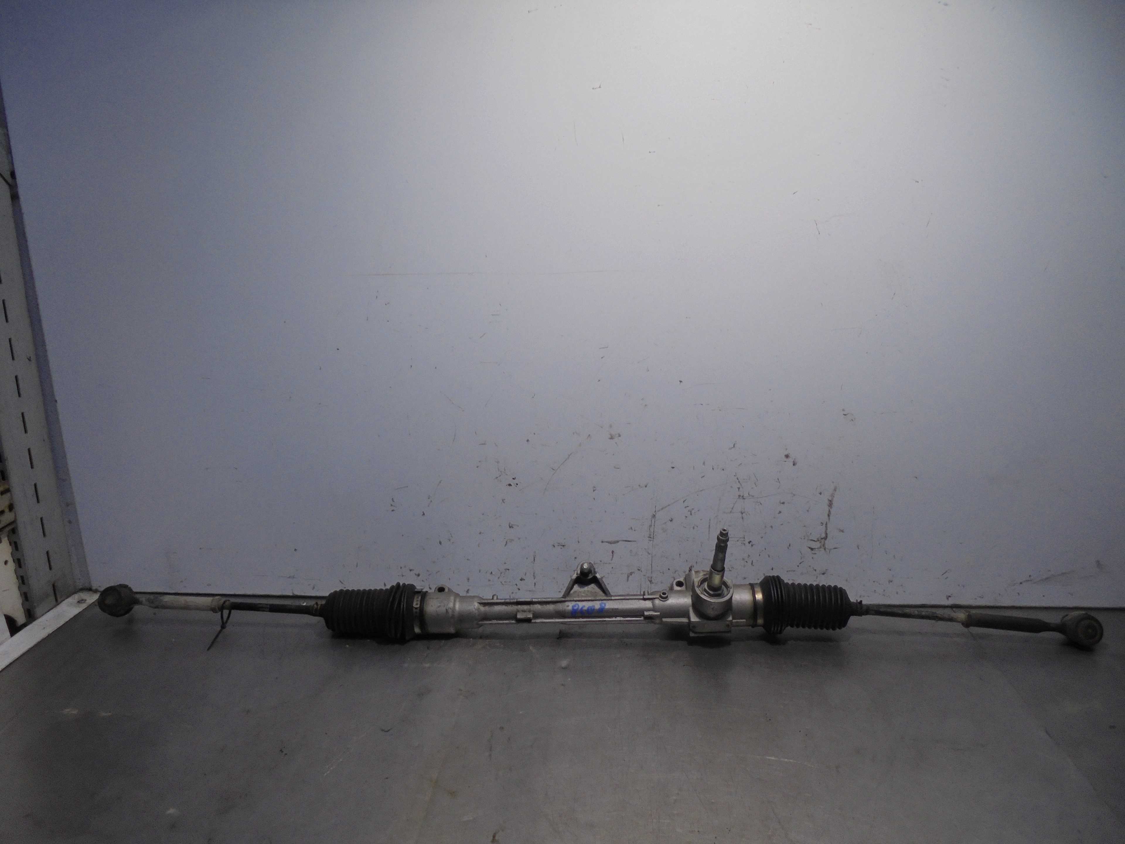 Recambio de cremallera direccion para fiat punto berl. (176) 55 s referencia OEM IAM 37502313  