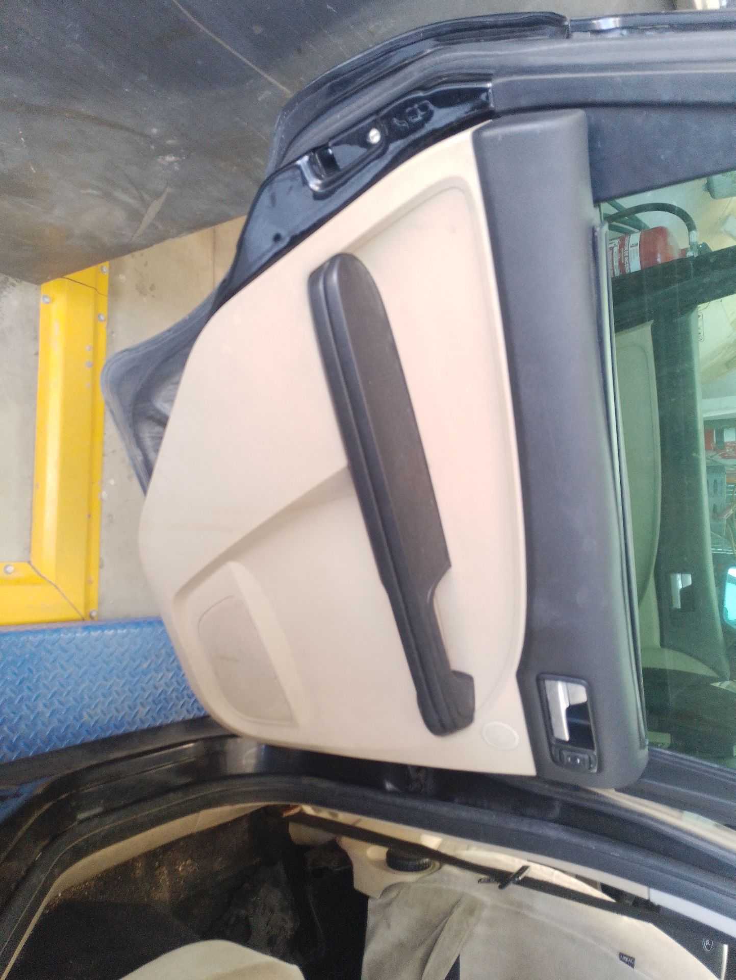 Recambio de guarnecido puerta trasera izquierda para ford focus c-max (dm2) 2.0 tdci referencia OEM IAM   